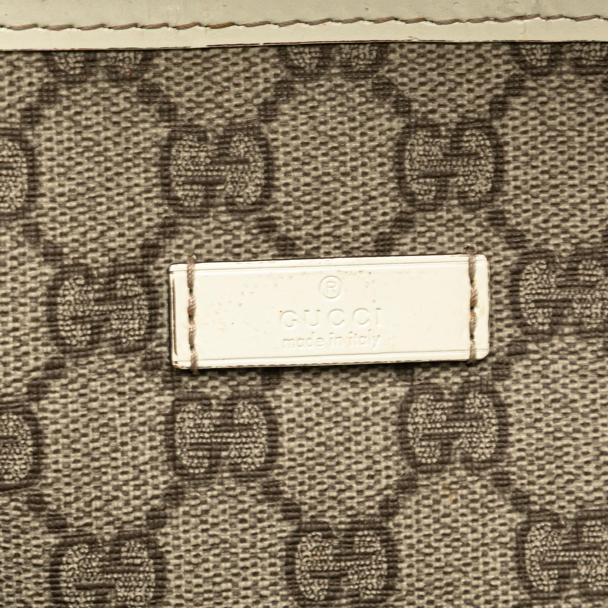 Gucci Medium GG Supreme Joy Tote