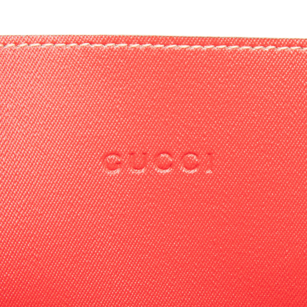 Gucci Medium GG Supreme Reversible Tote