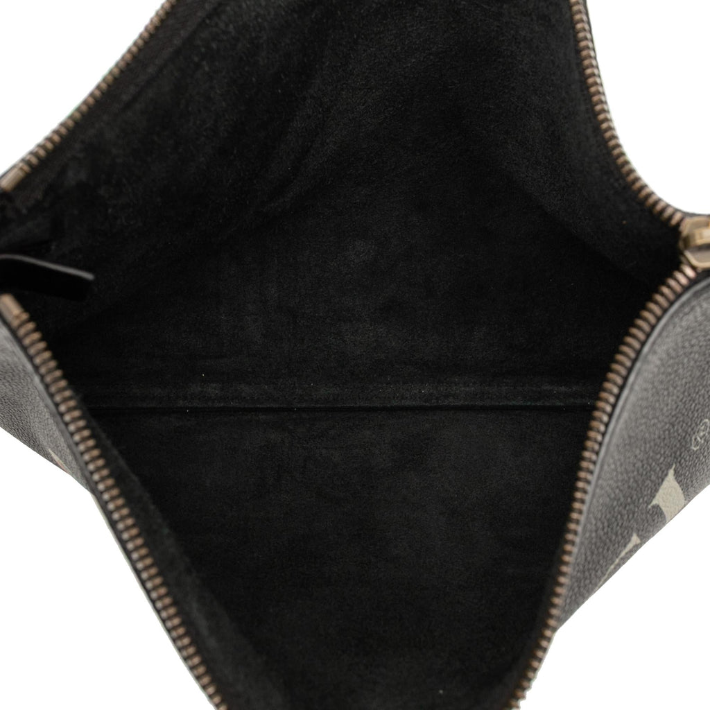 Gucci Medium Leather Logo Portfolio Clutch