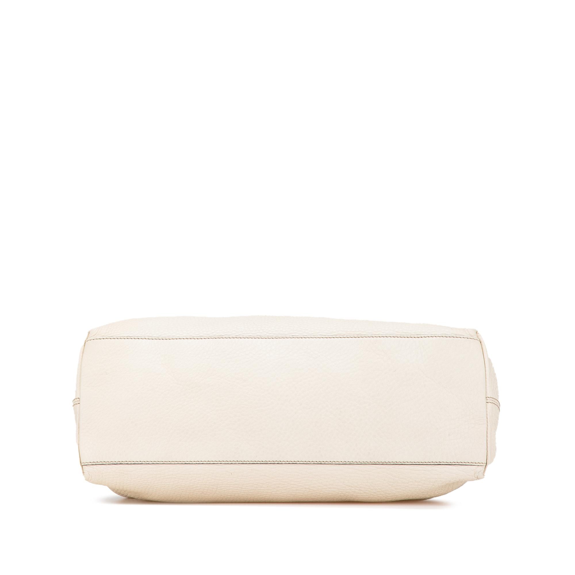 Gucci Medium Leather Soho Chain Tote