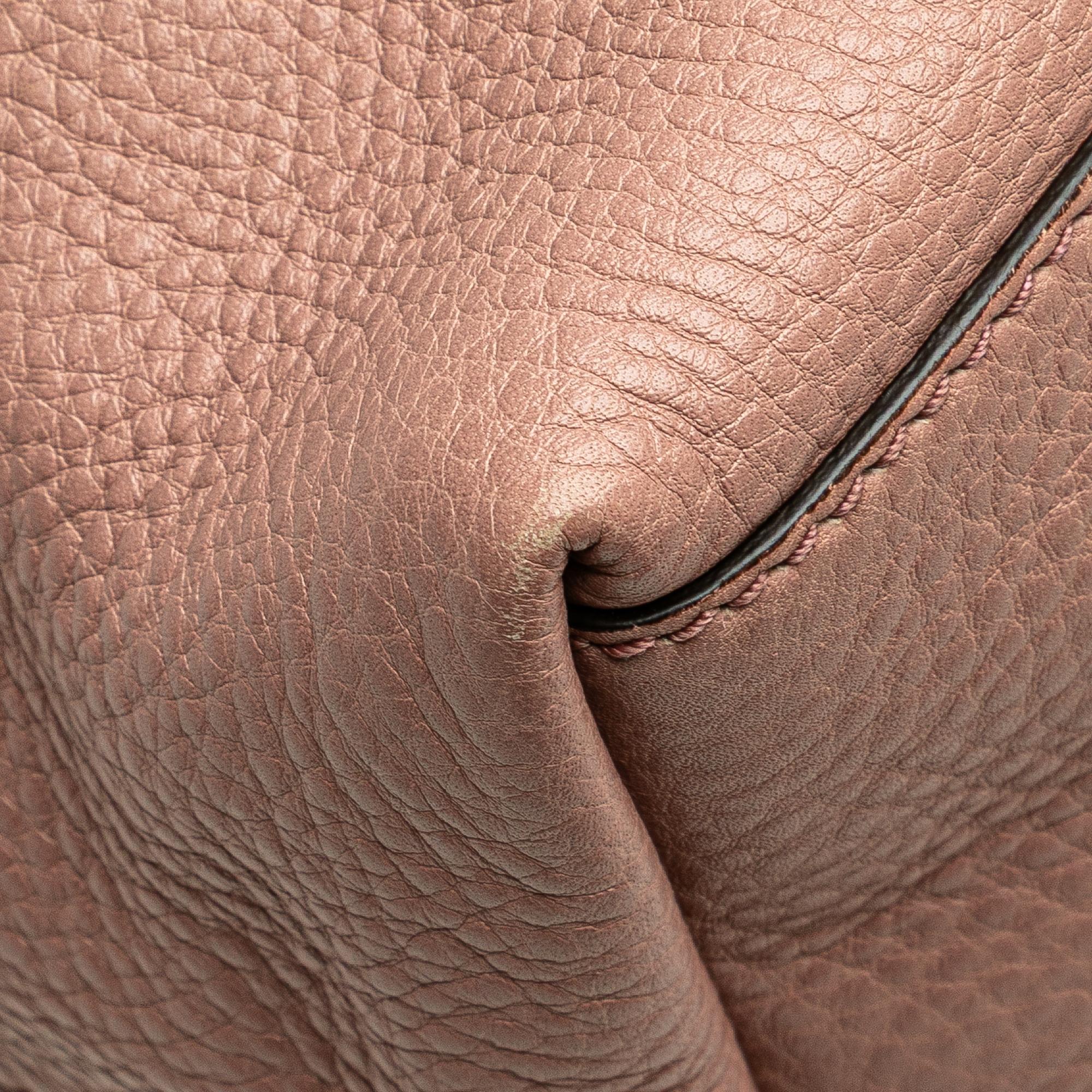 Gucci Medium Leather Soho Chain Tote