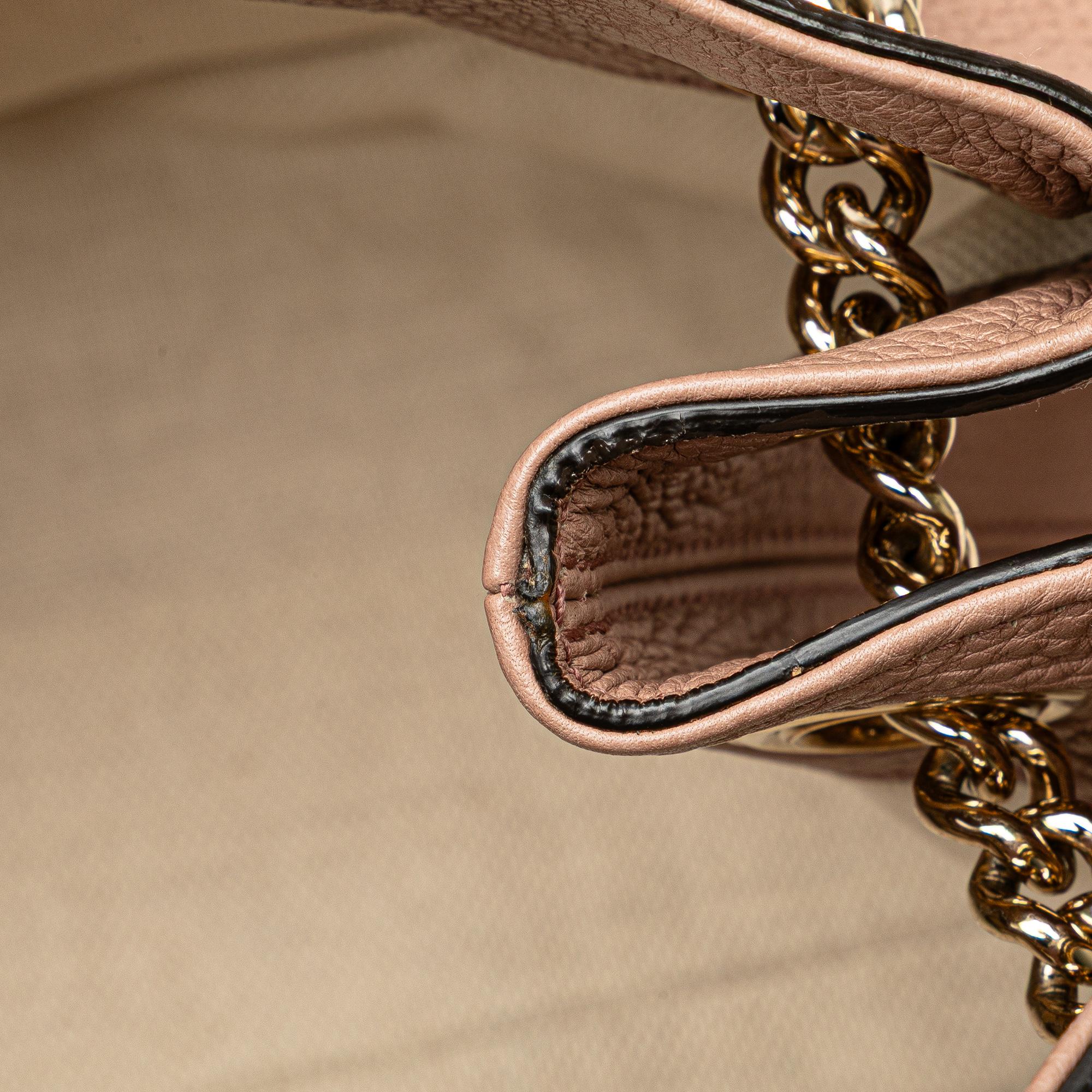 Gucci Medium Leather Soho Chain Tote