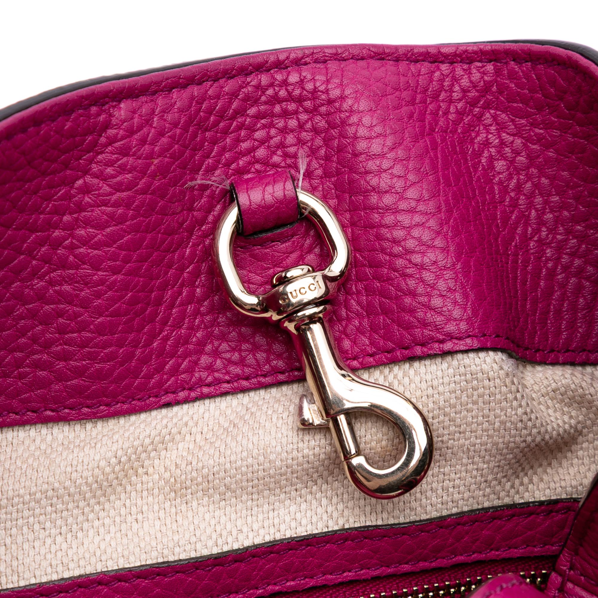 Gucci Medium Leather Soho Chain Tote