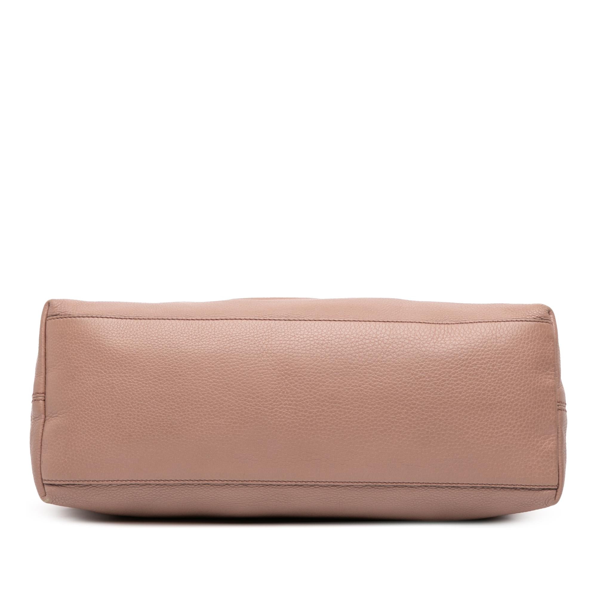 Gucci Medium Leather Soho Chain Tote