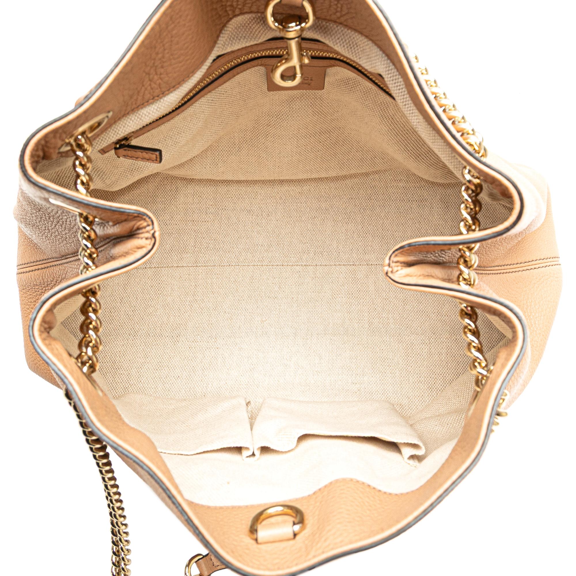 Gucci Medium Leather Soho Chain Tote