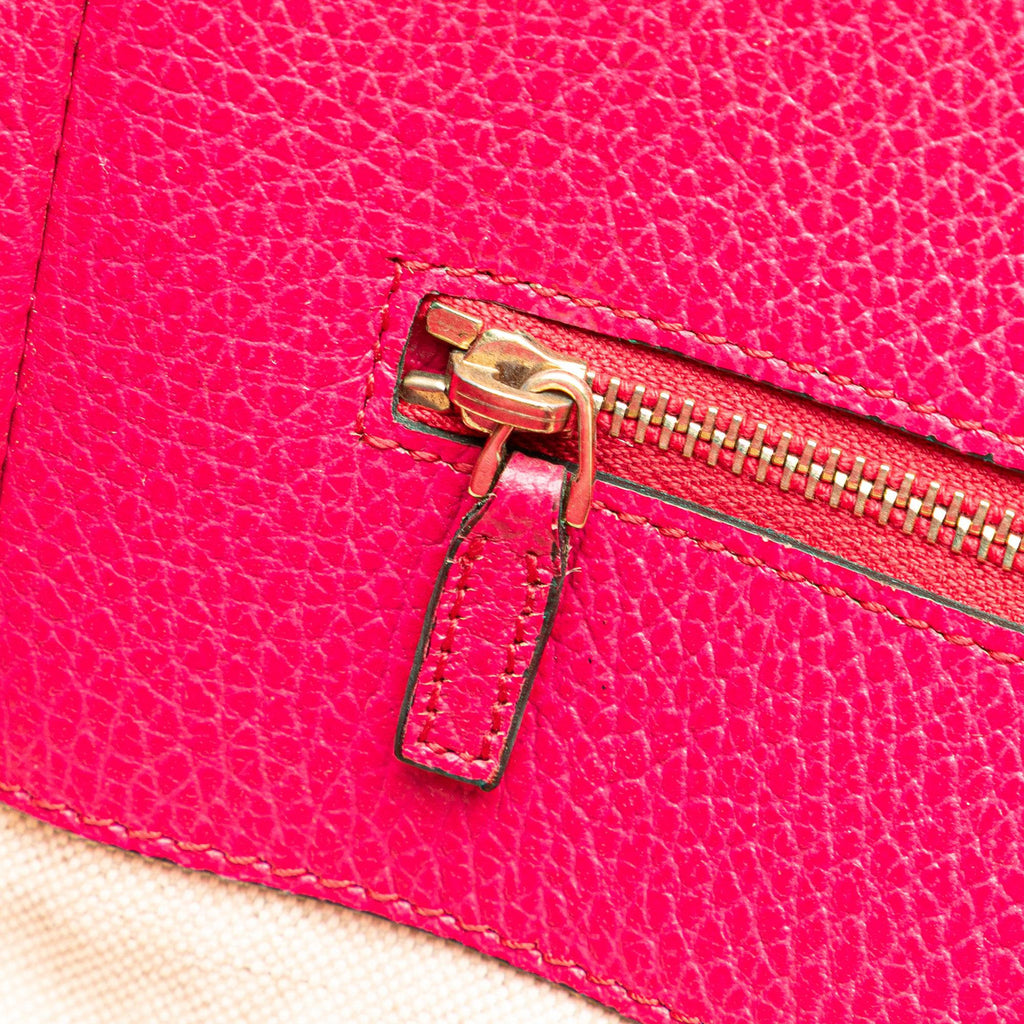Gucci Medium Leather Swing Tote