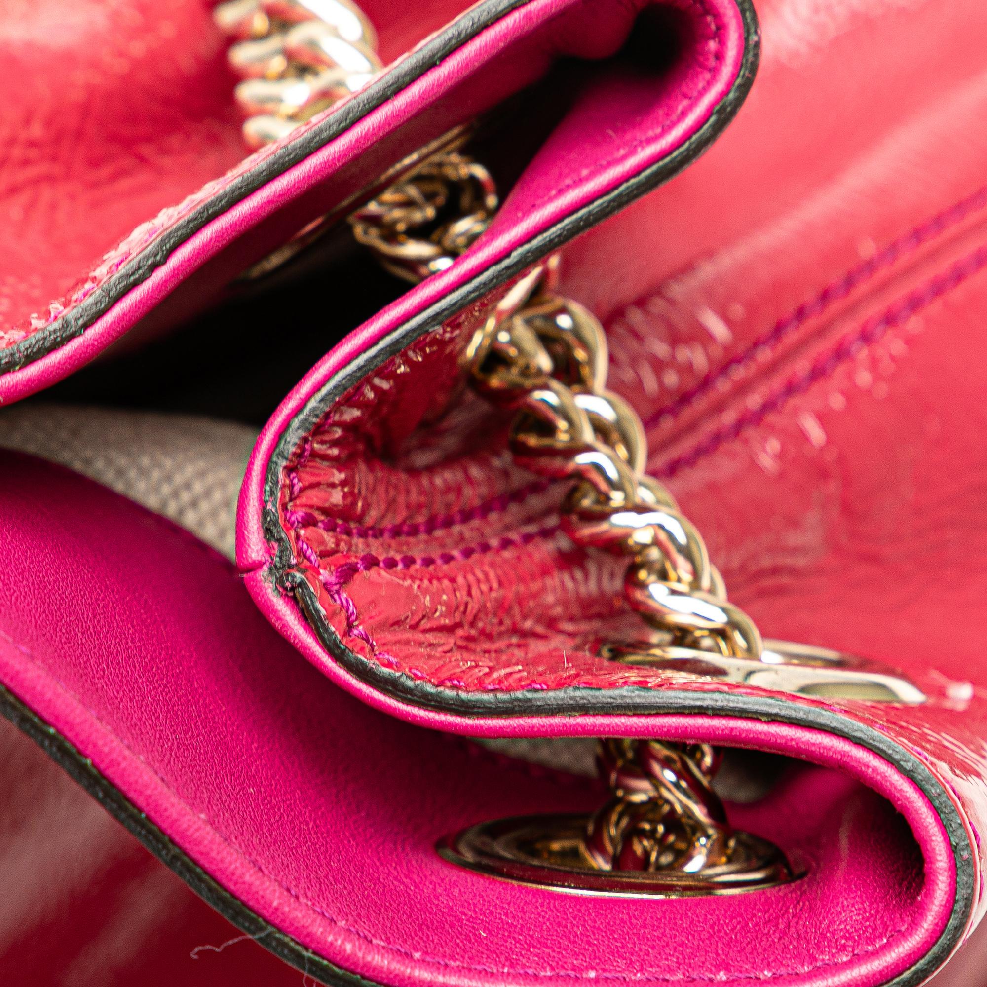 Gucci Medium Patent Soho Chain Tote