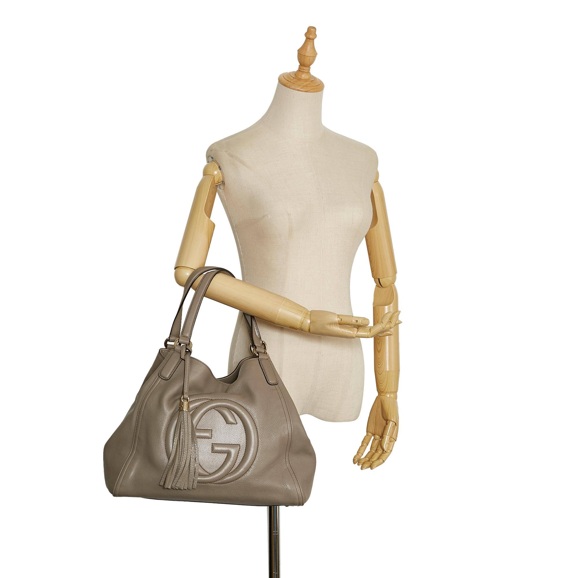 Gucci Medium Soho Cellarius Tote (SHG-Id0Ys1)