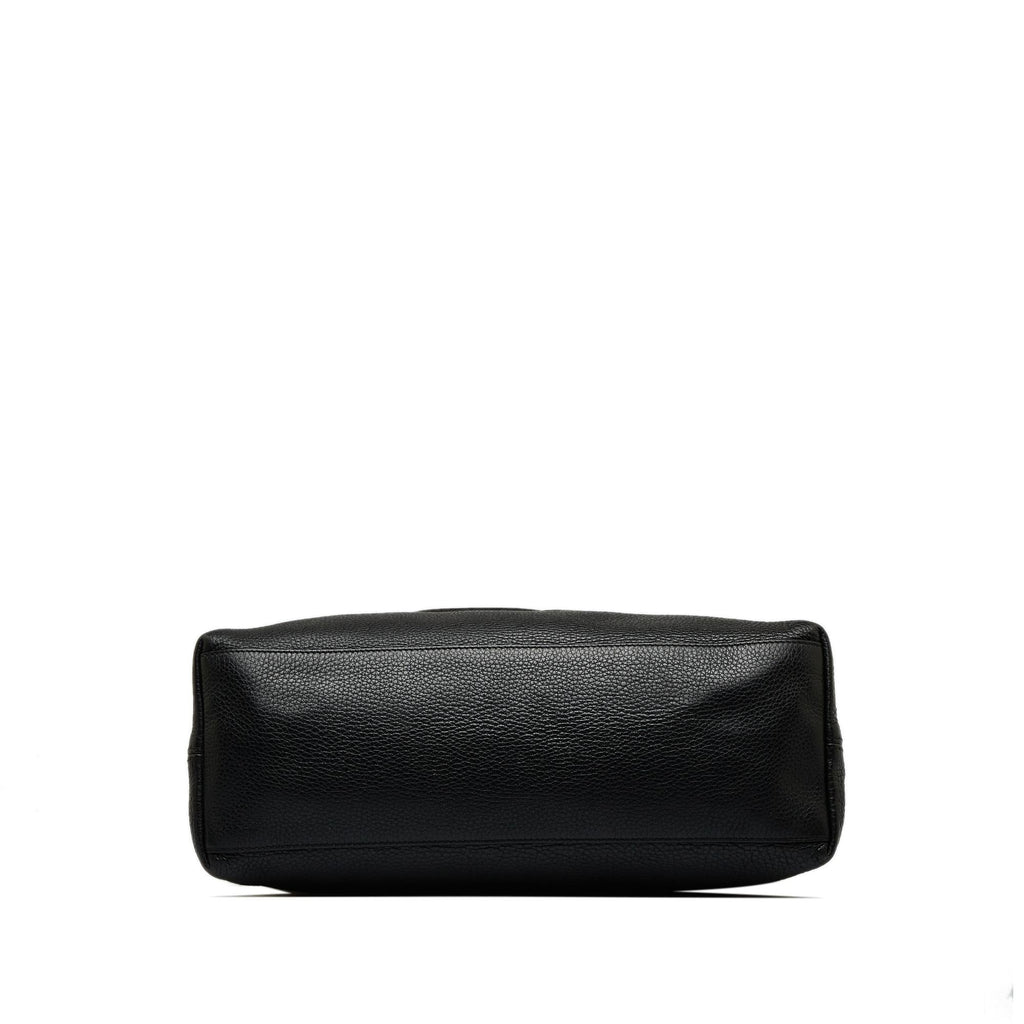 Gucci Medium Soho Chain Tote (SHG-vaekVp)