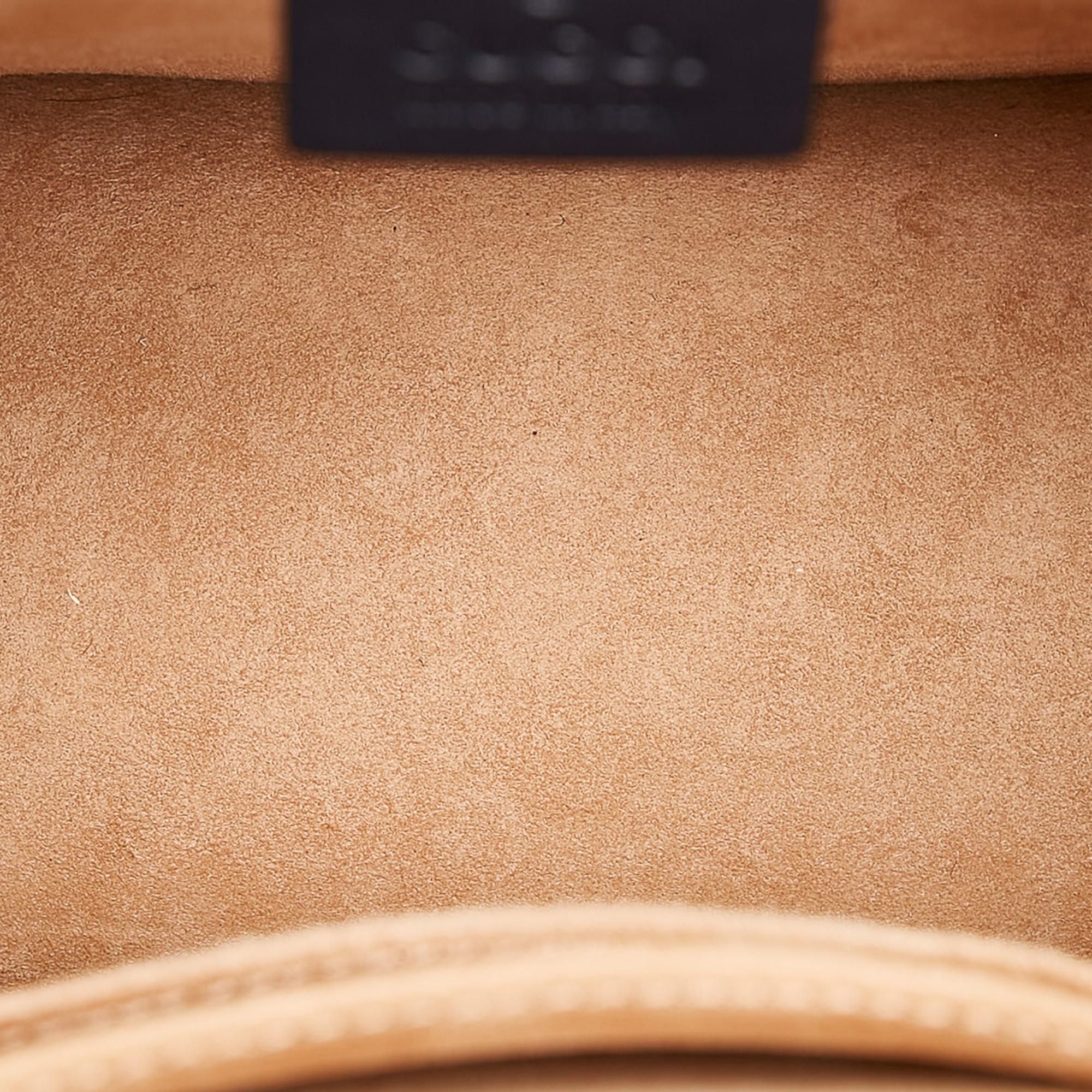 Gucci Medium Sylvie Leather Satchel (SHG-27346)