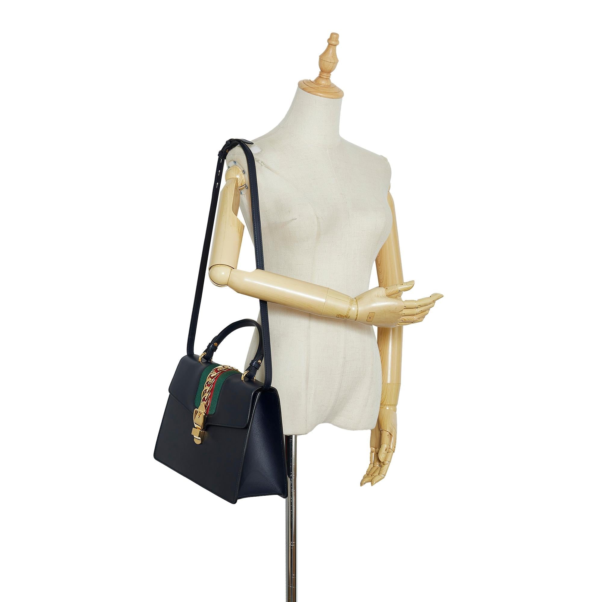 Gucci Medium Sylvie Leather Satchel (SHG-xoqKeR)