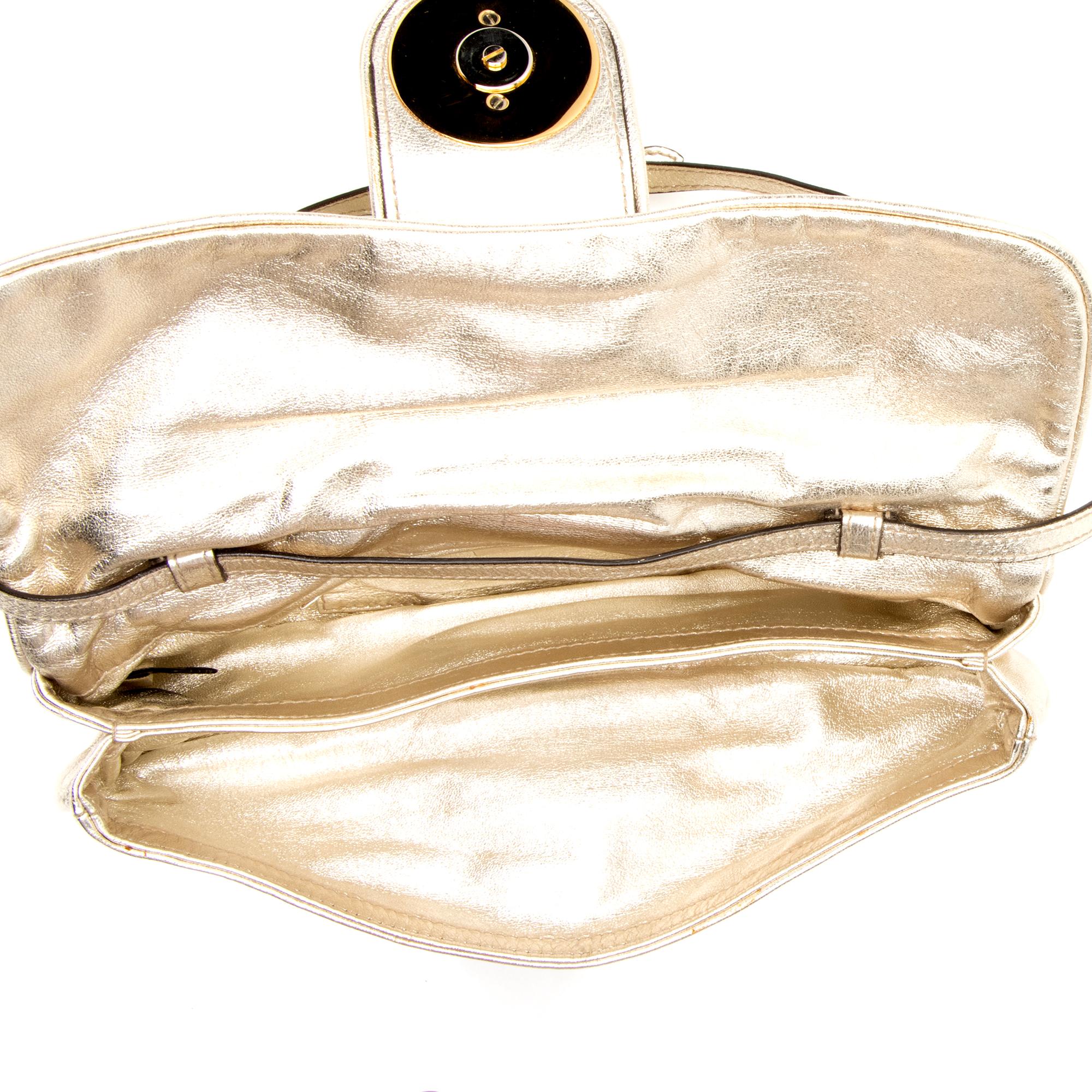 Gucci Metallic Leather Papillon Hysteria Clutch (SHF-23493)