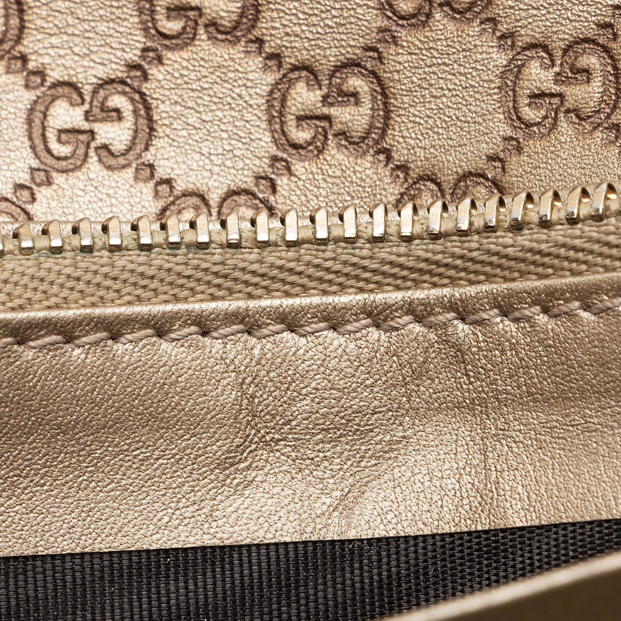 Gucci Metallic Microguccissima Interlocking G Continental Tri-Fold Wallet (SHF-22685)