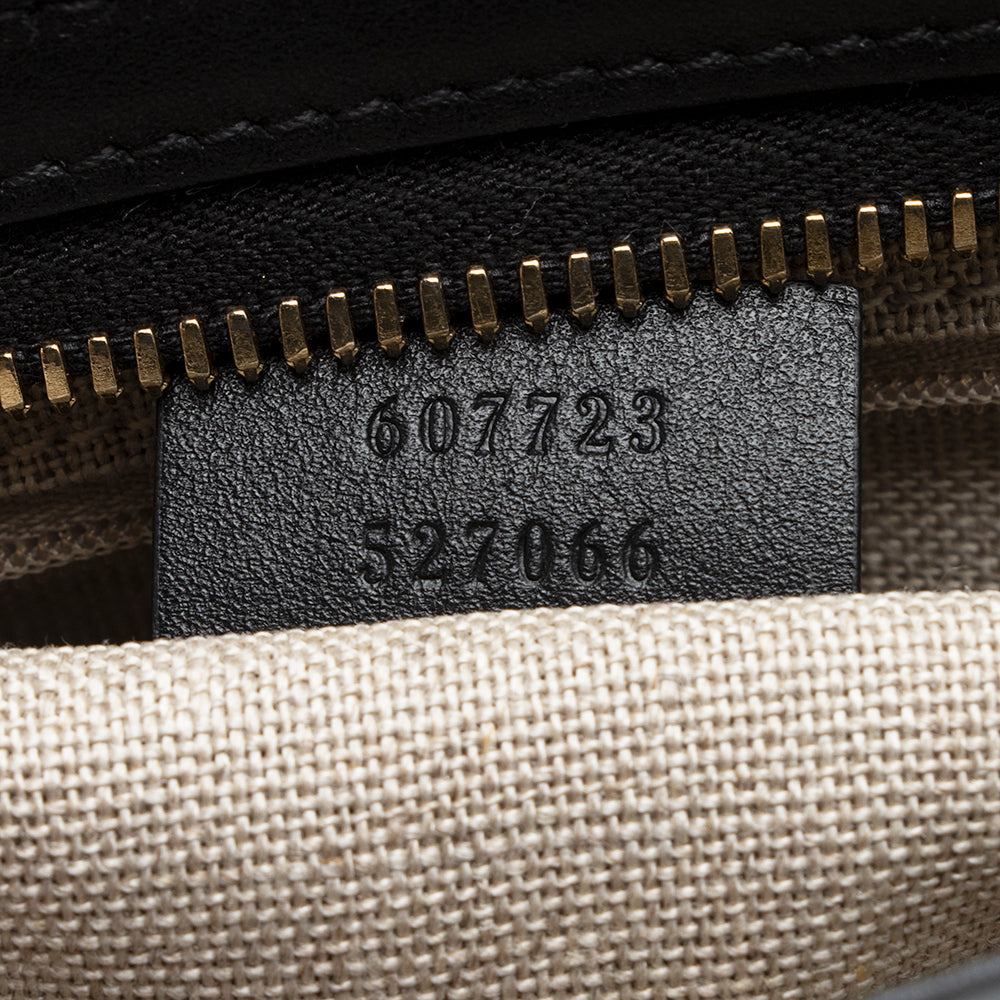 Gucci Microguccissima Flat Crossbody Bag (SHF-21814)