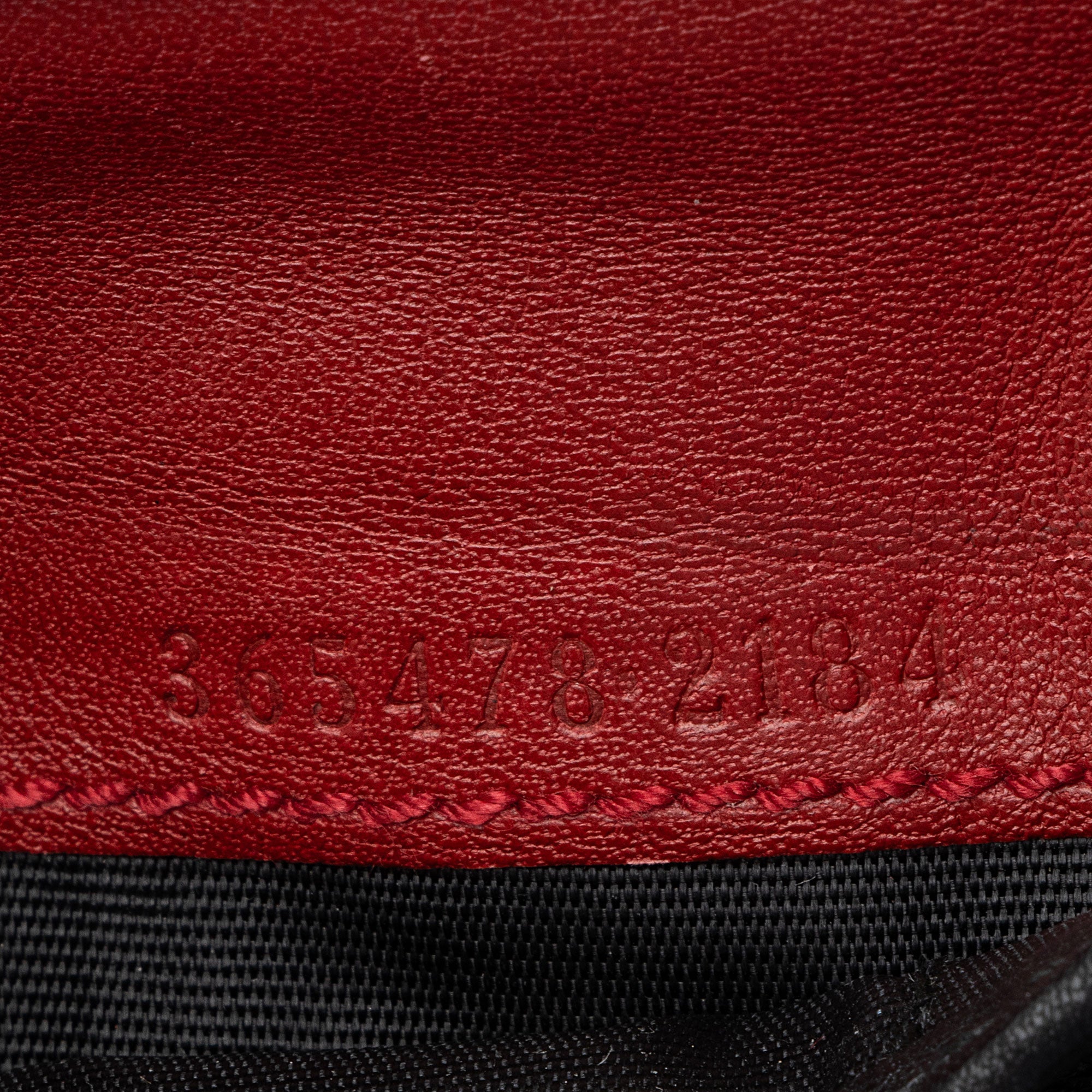 Gucci Microguccissima Leather Bi-Fold Wallet (SHF-EFQIQE)