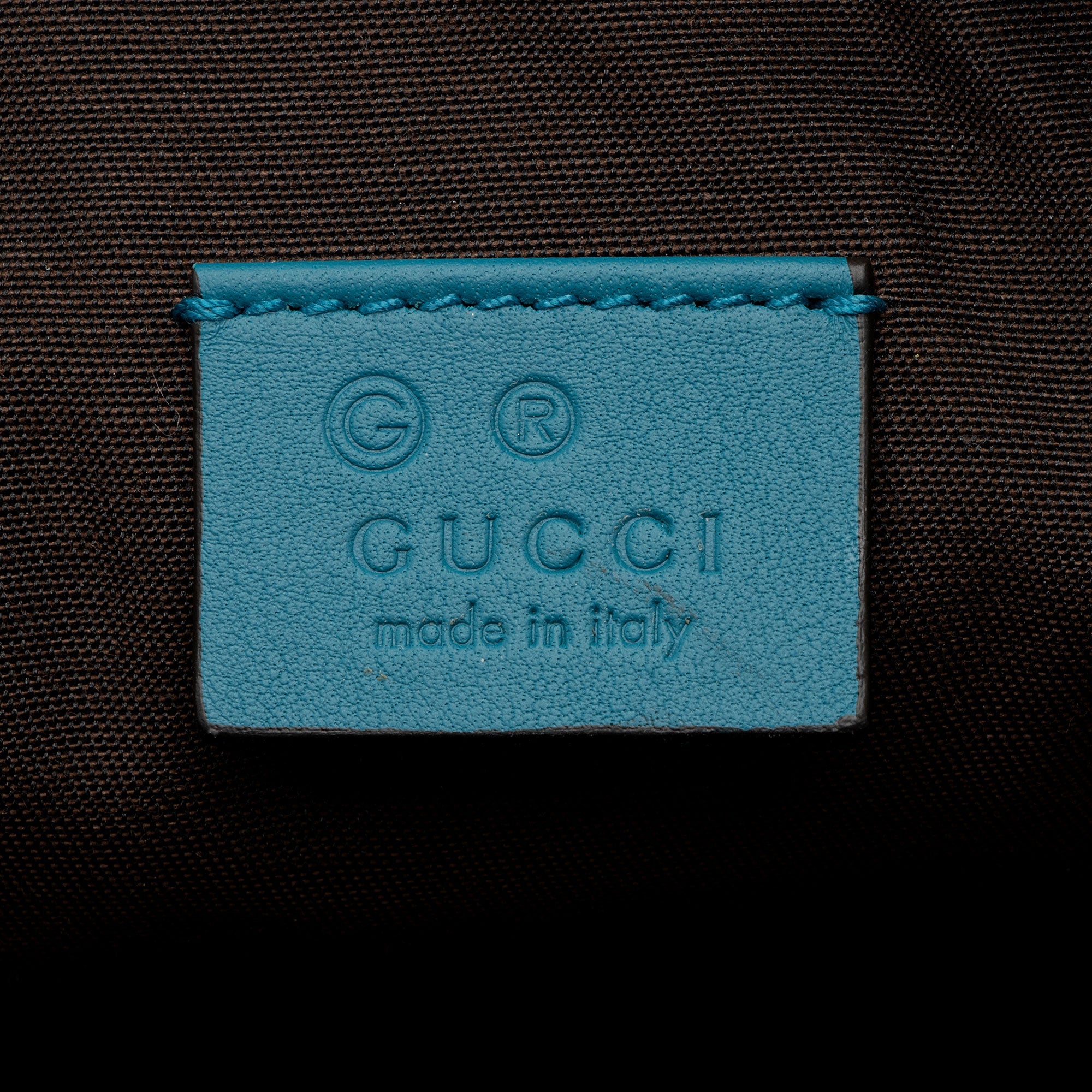 Gucci Microguccissima Leather Cosmetic Case (SHF-JCZ6DO)
