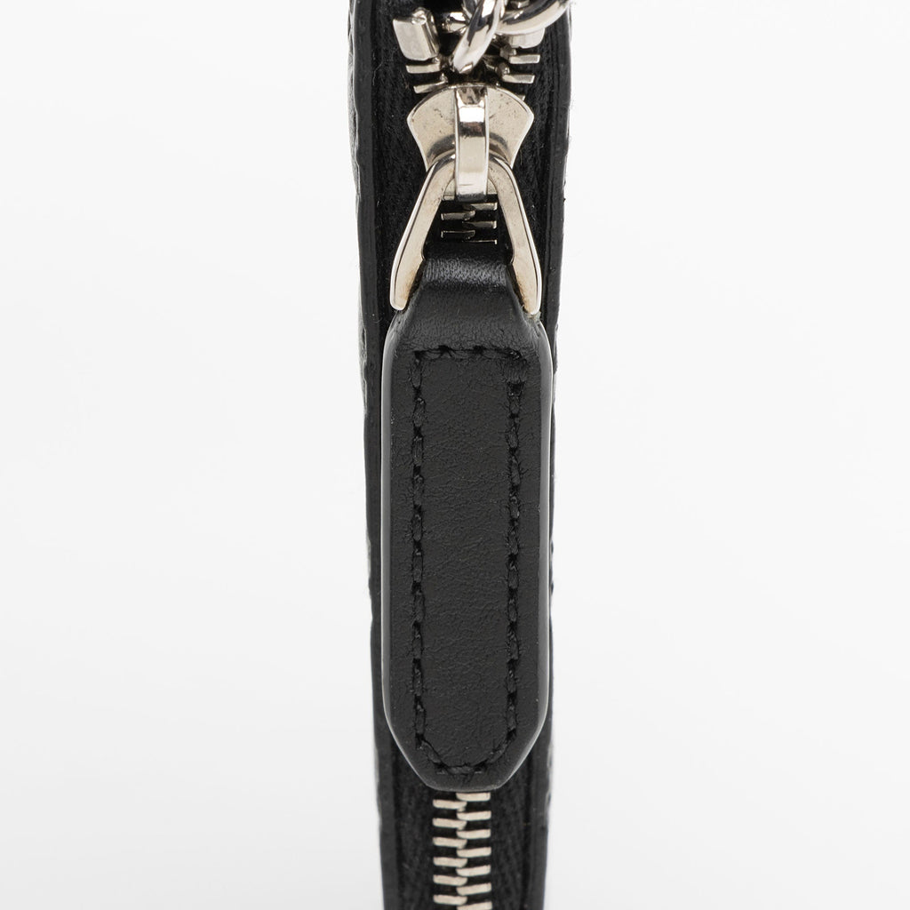 Gucci Microguccissima Leather Key Pouch (SHF-Mp39wT)