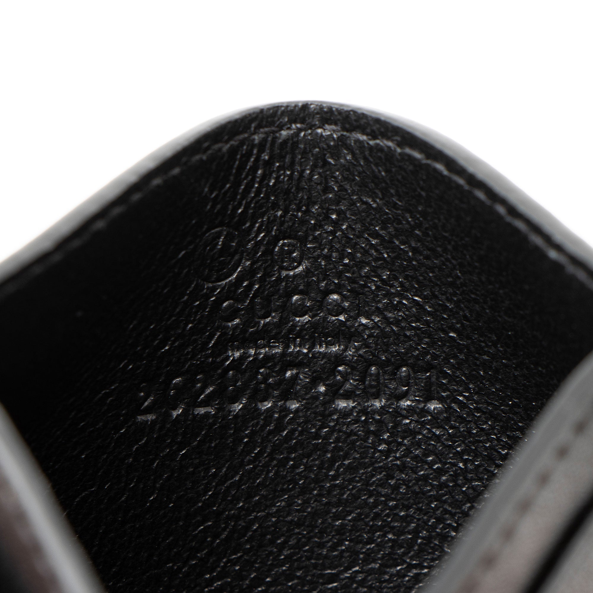 Gucci Microguccissima Leather Signature Card Case (SHF-ZzOzGb)