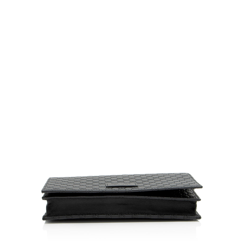 Gucci Microguccissima Leather Wallet Crossbody (SHF-RljdLh)