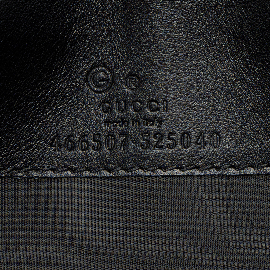 Gucci Microguccissima Leather Wallet Crossbody (SHF-RljdLh)
