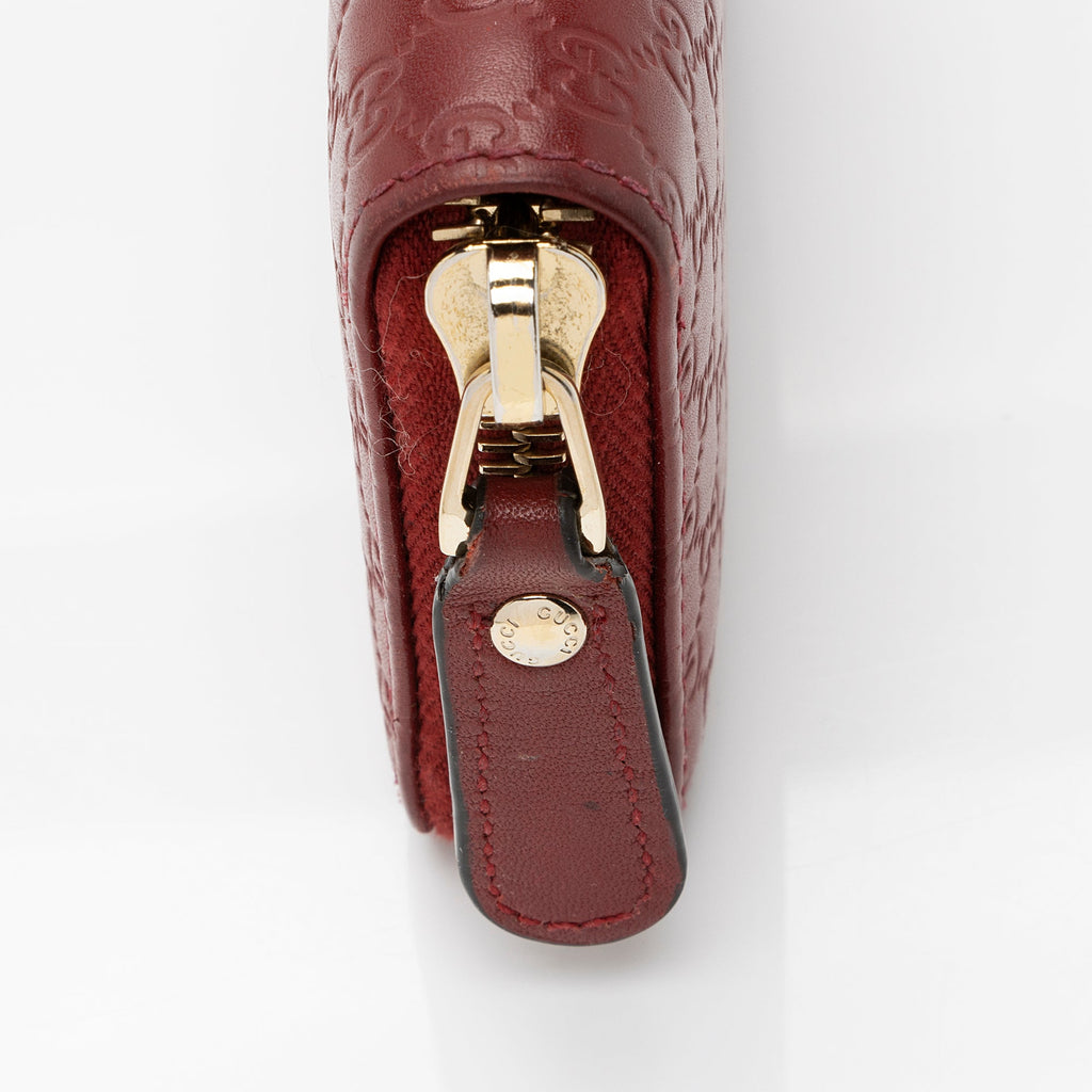 Gucci Microguccissima Leather Zip Around Card Case (SHF-U1fahf)