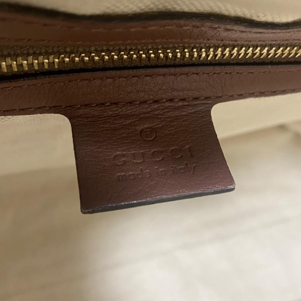 Gucci Microguccissima Nice Tote (SHG-2wZK3a)