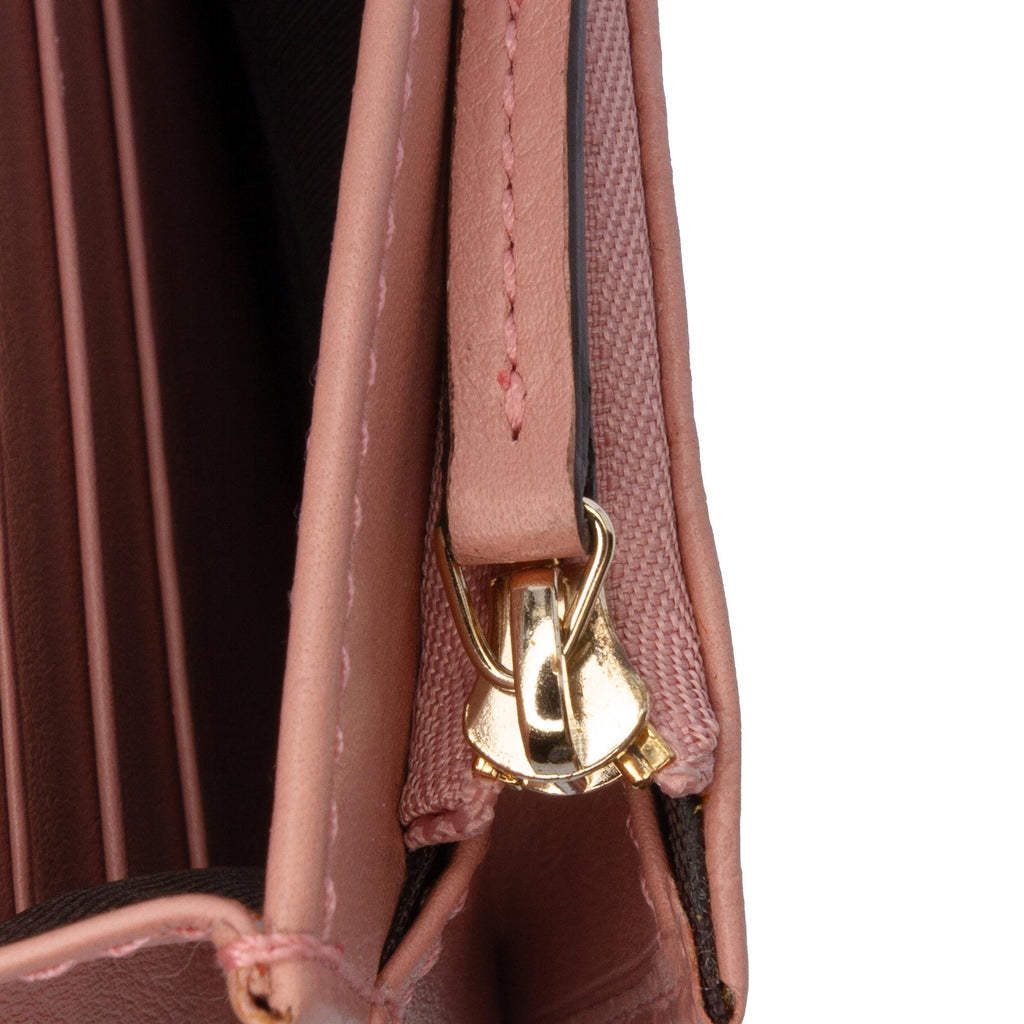 Gucci Microguccissima Wallet on Strap