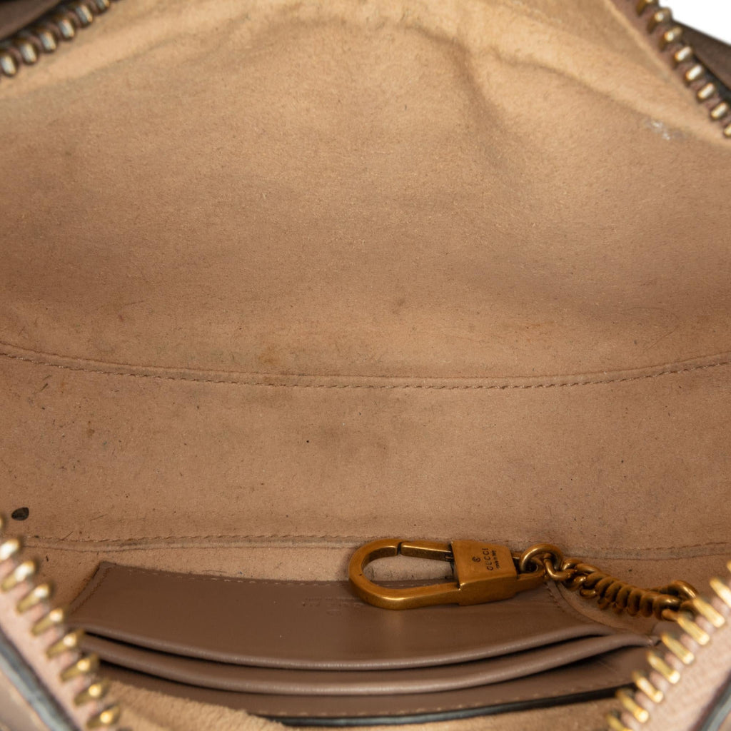Gucci Mini GG Marmont Half Moon Bag (SHG-IhG8D5)