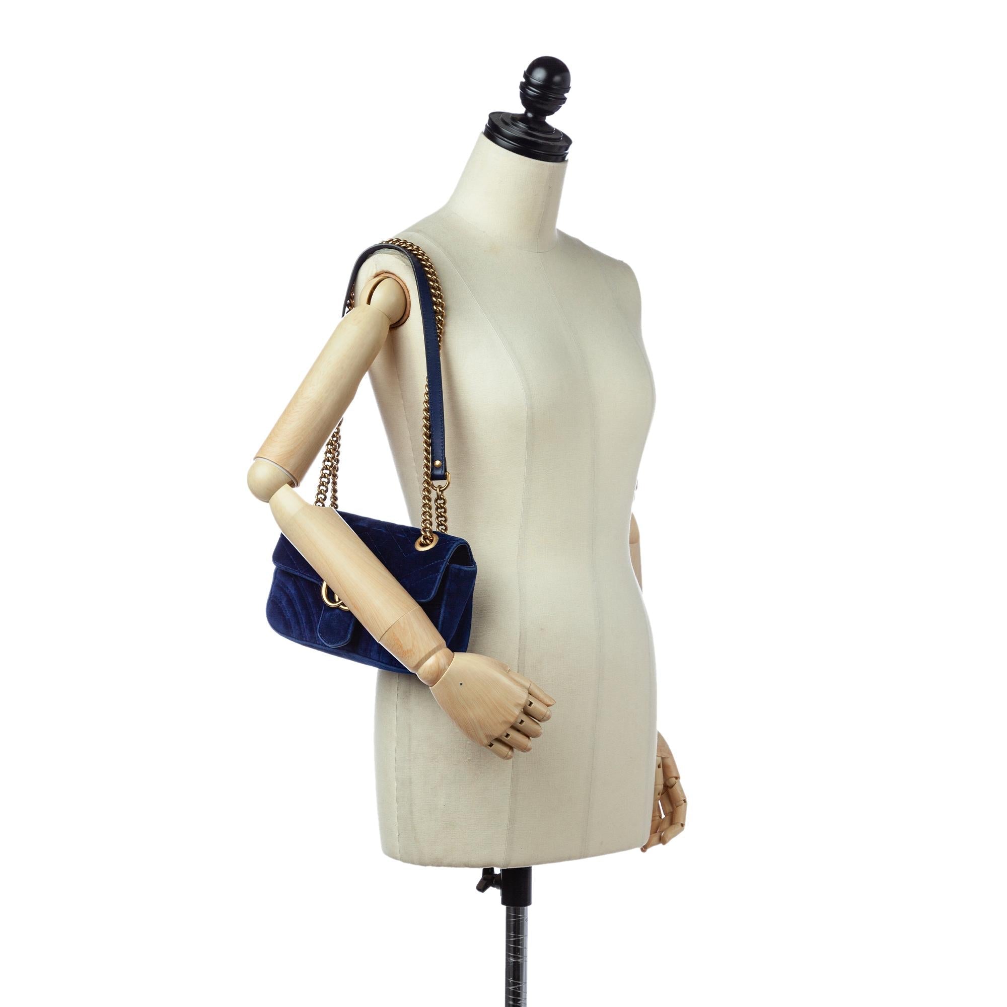 Gucci Mini GG Marmont Matelasse Velvet Crossbody Bag (SHG-30351)