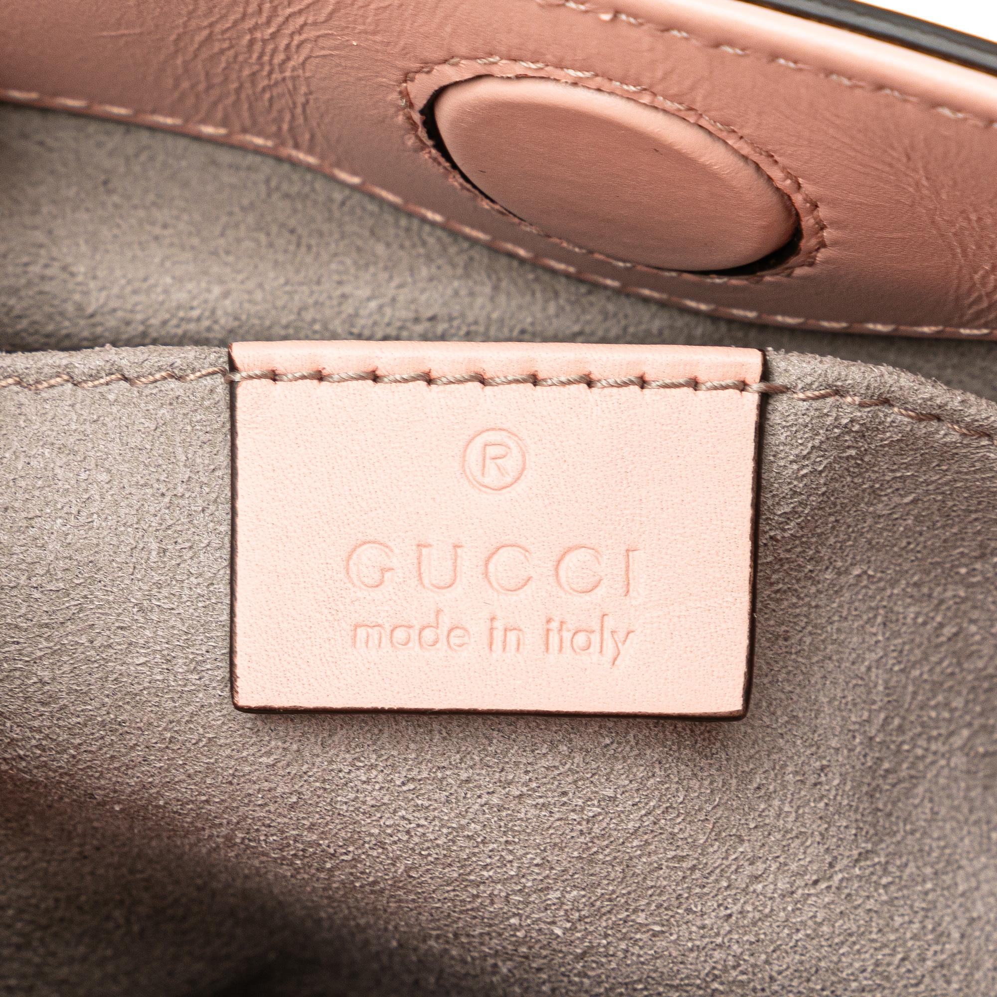 Gucci Mini Leather Bamboo Nymphaea (SHG-AshhUs)