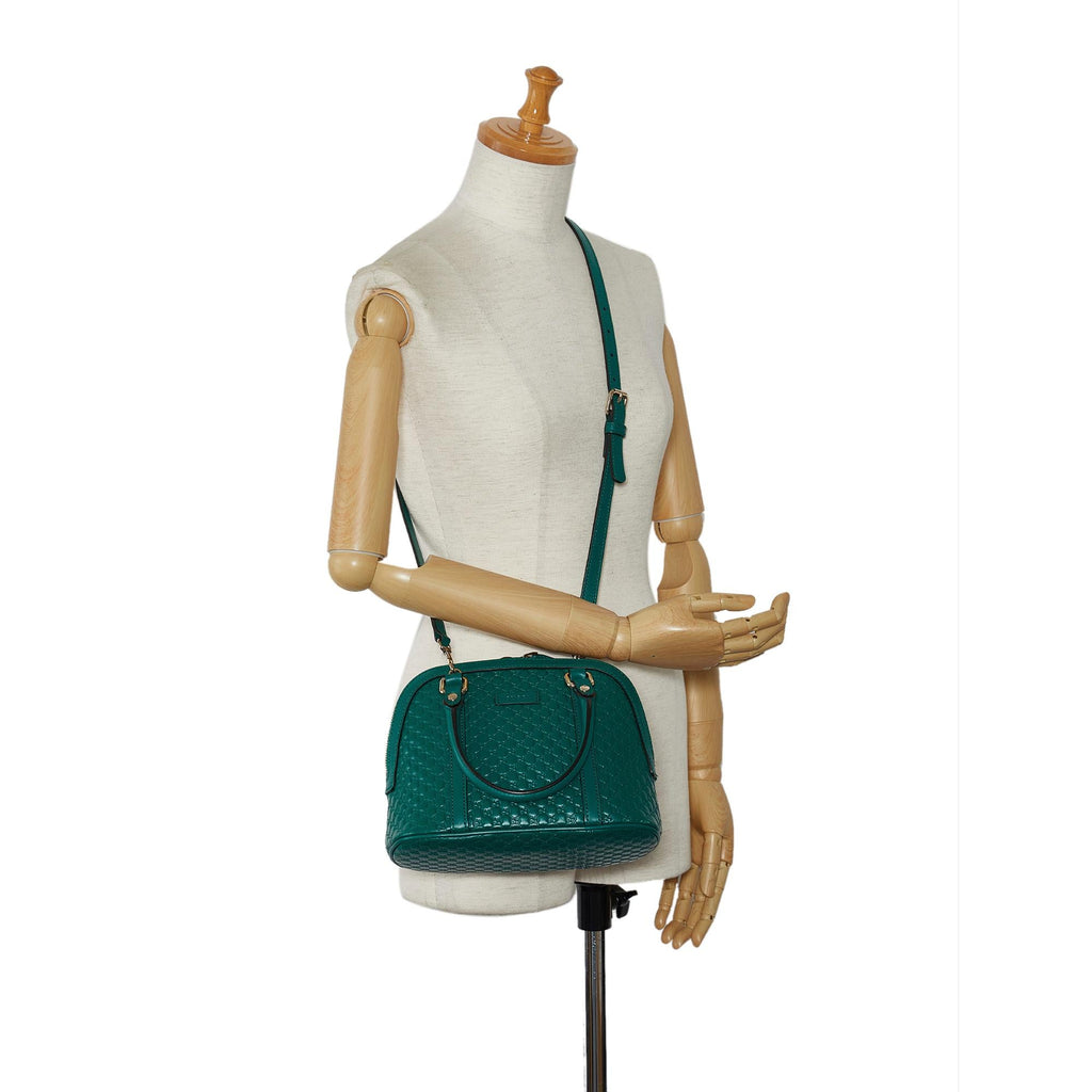 Gucci Mini Microguccissima Dome Satchel (SHG-ZQJj2v)