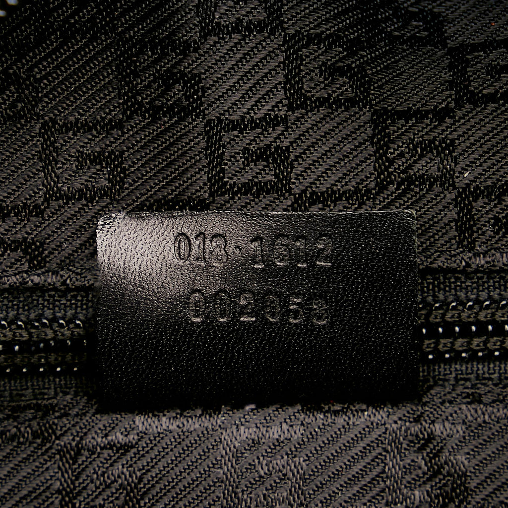 Gucci Nylon Crossbody Bag (SHG-33854)