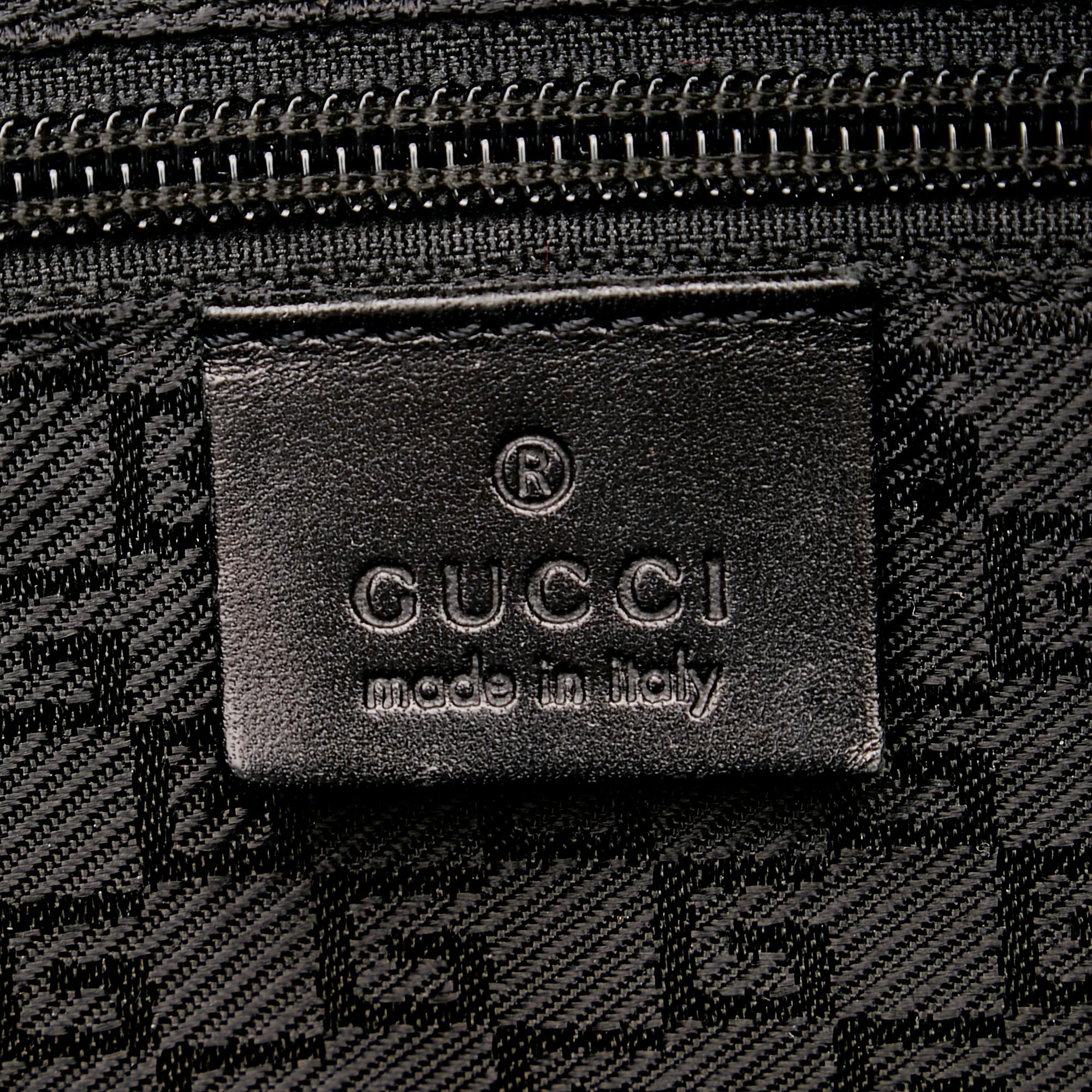 Gucci Nylon Crossbody Bag (SHG-33854)
