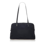 Gucci Nylon Shoulder Bag (SHG-34154)
