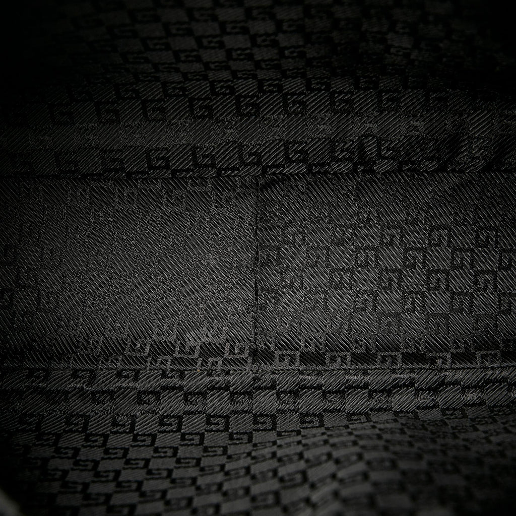 Gucci Nylon Shoulder Bag (SHG-36502)