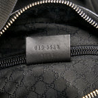 Gucci Nylon Shoulder Bag (SHG-MIDW4x)