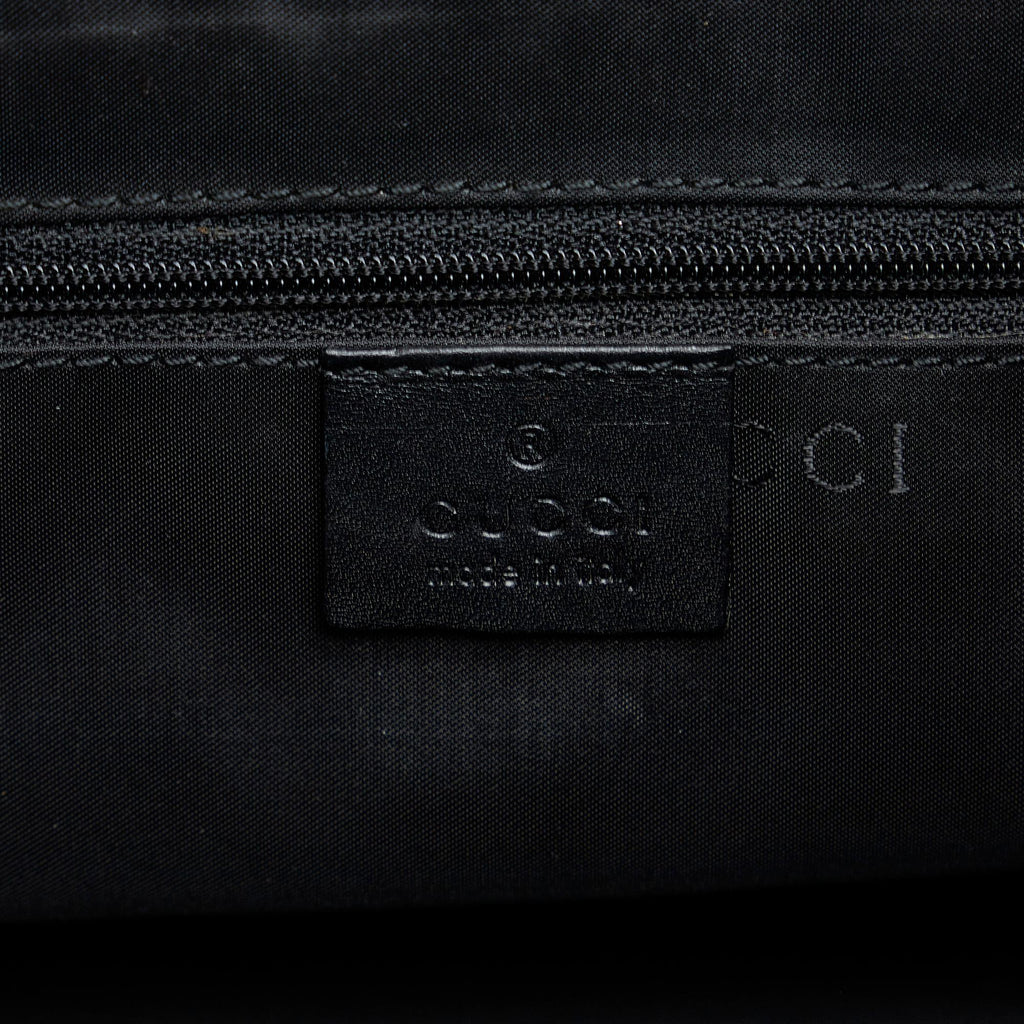 Gucci Nylon Shoulder Bag (SHG-yZTMlV)