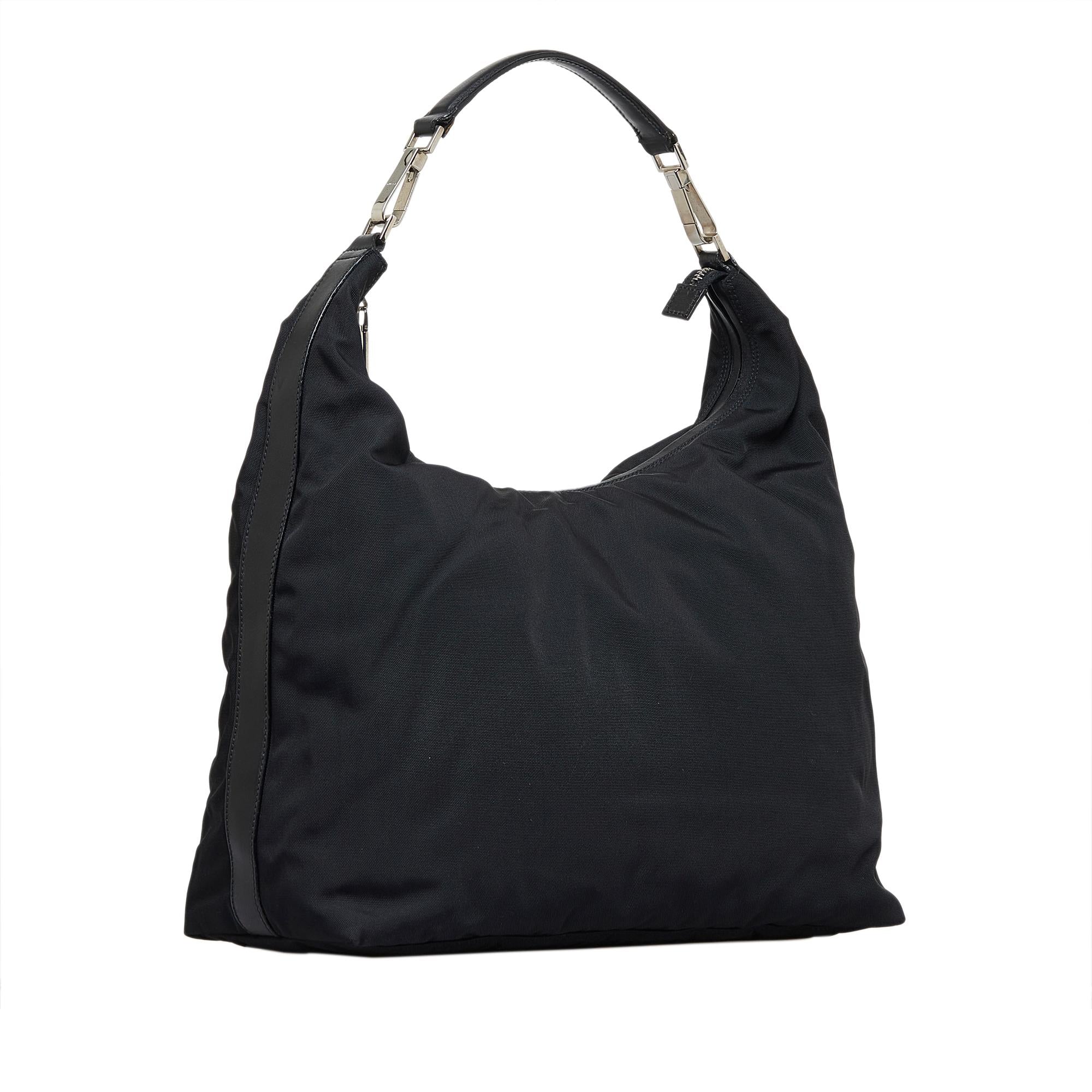 Gucci Nylon Shoulder Bag (SHG-yZTMlV)