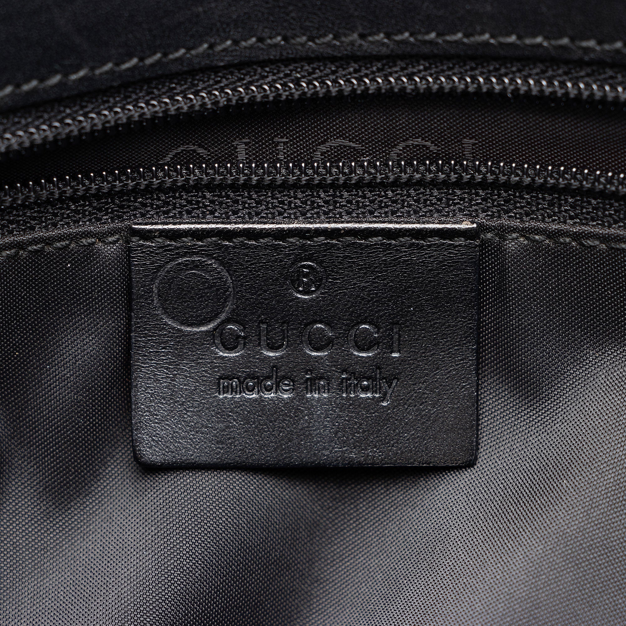 Gucci Nylon Shoulder Bag (SHF-e5Iktp)