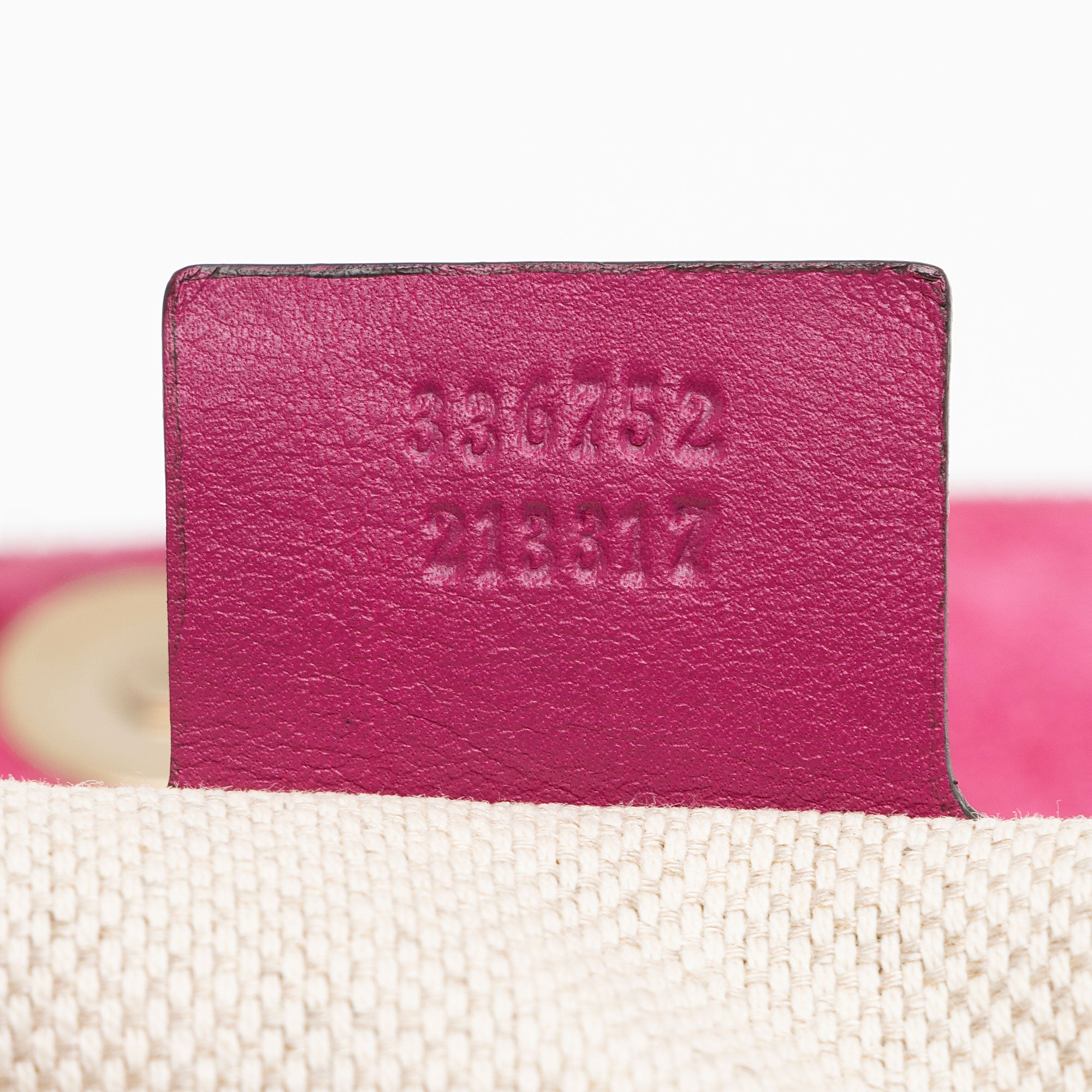 Gucci Patent Leather Soho Medium Flap Bag (SHF-V6tPqW)