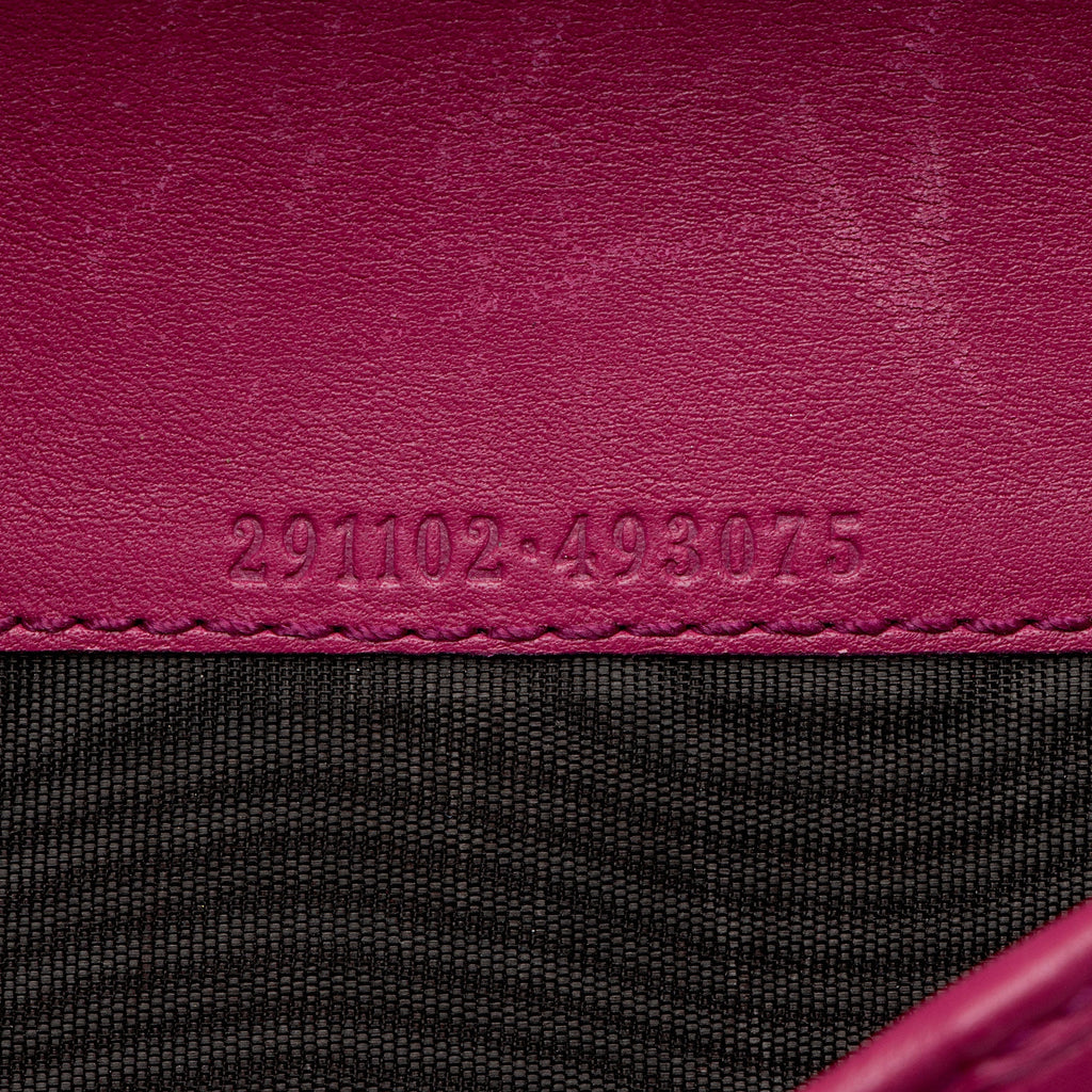 Gucci Patent Leather Soho Travel Zip Around Wallet (SHF-3tKxuo)