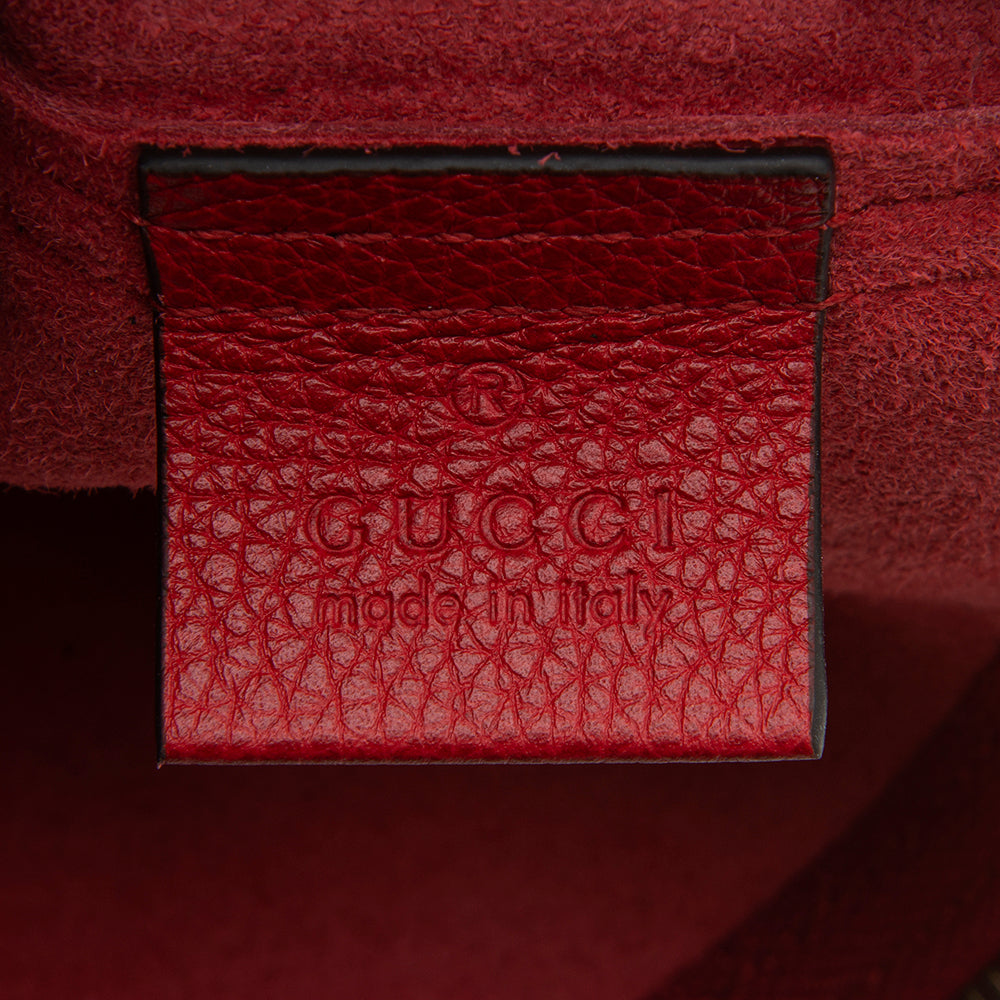 Gucci Pebbled Leather Logo Zip Pouch (SHF-12973)