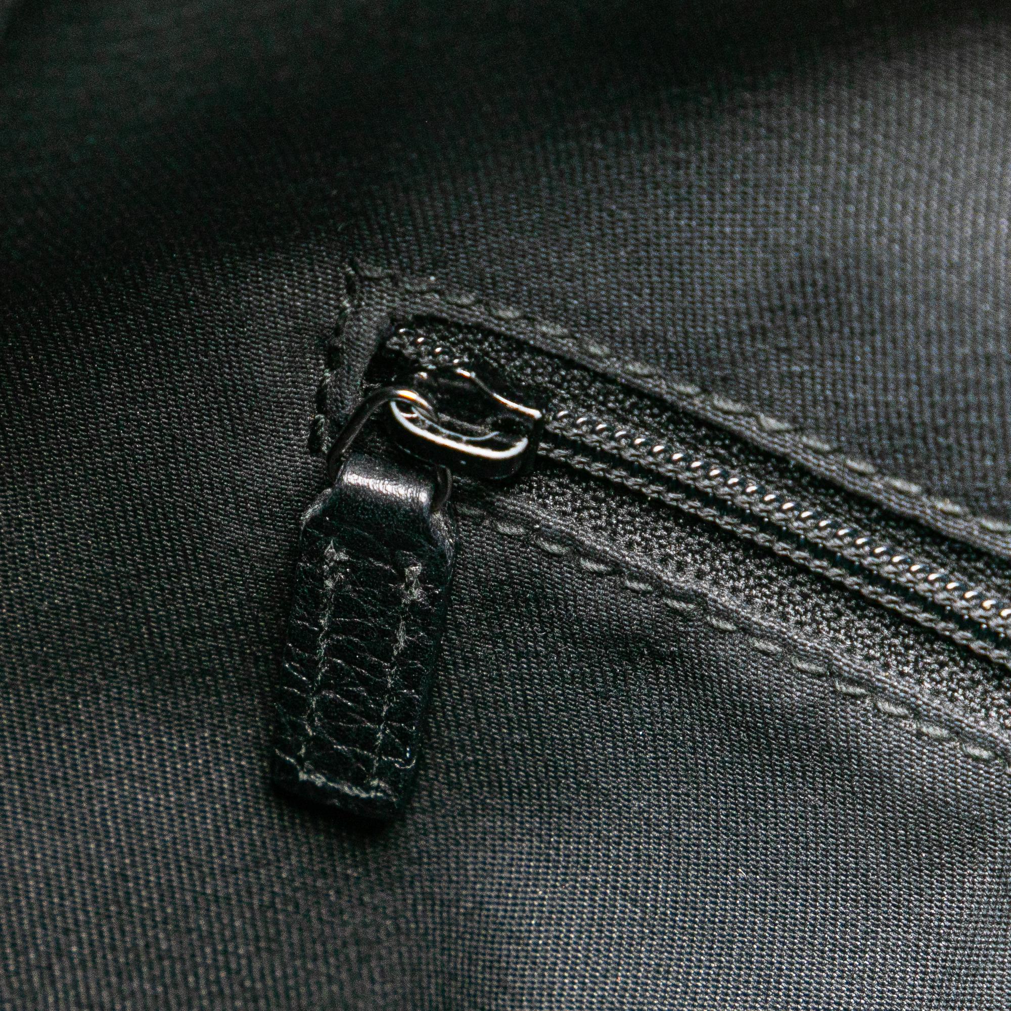 Gucci Pebbled Leather Abbey D Ring Shoulder Bag