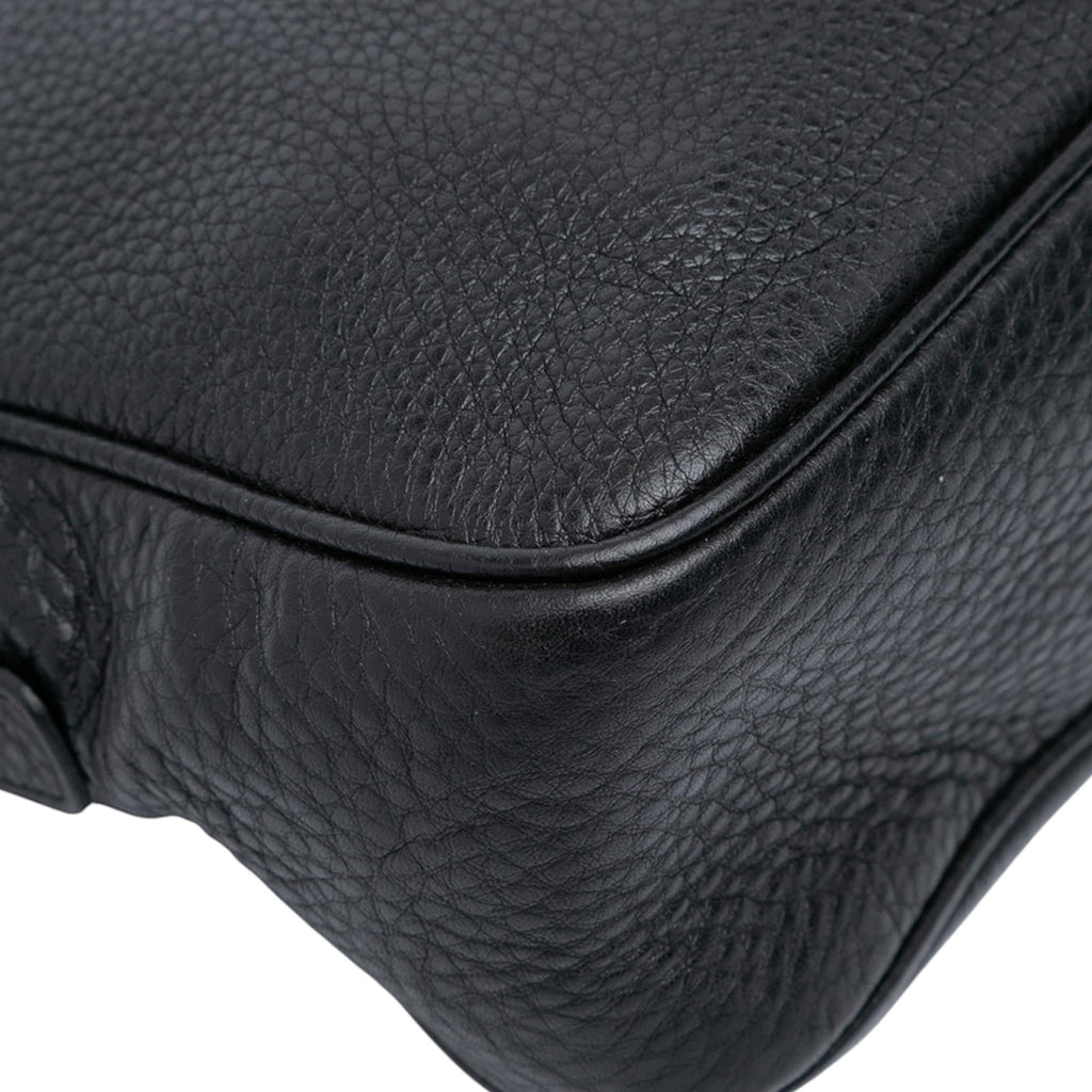 Gucci Pebbled Leather Soho Chain Zip Shoulder Bag