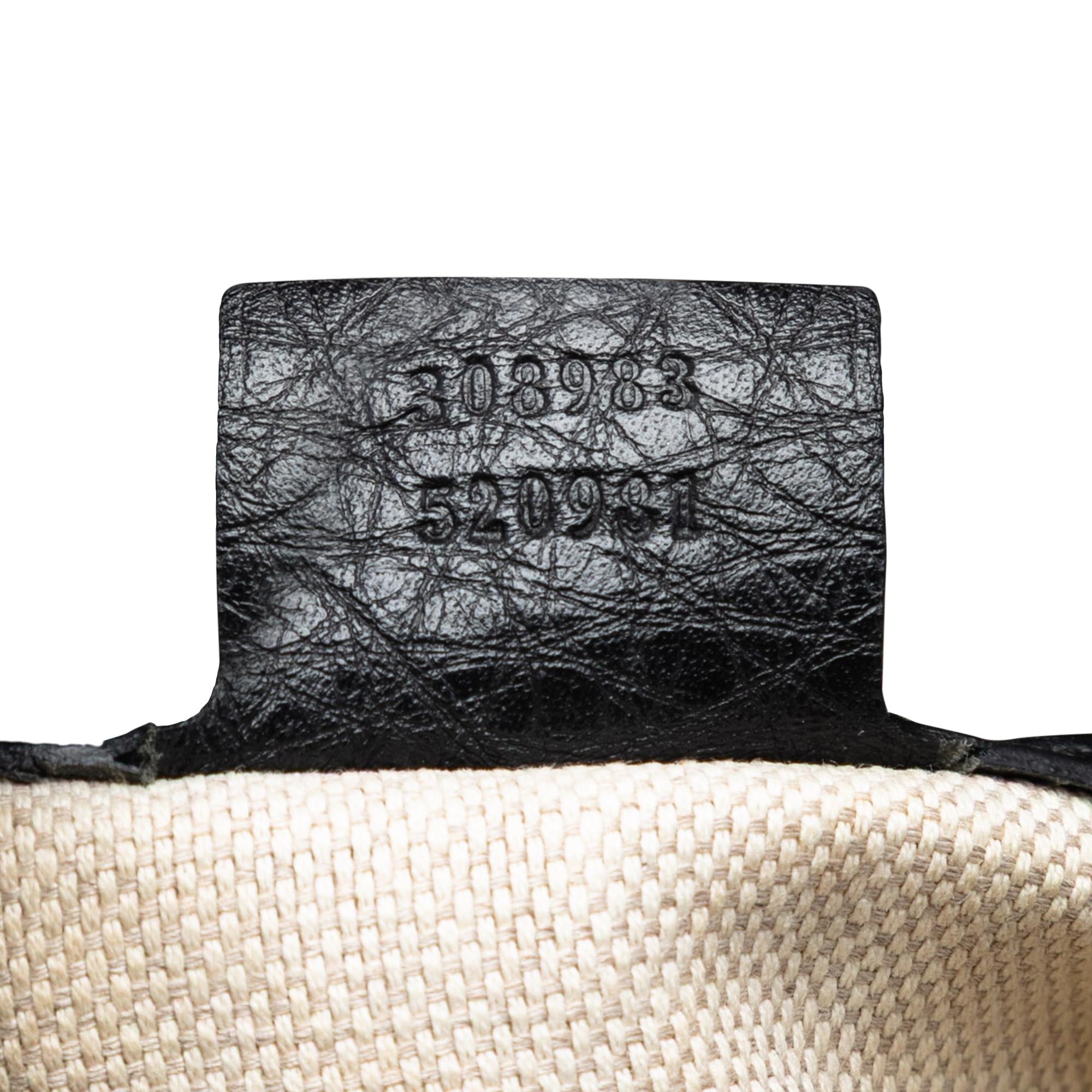 Gucci Pebbled Leather Soho Chain Zip Shoulder Bag