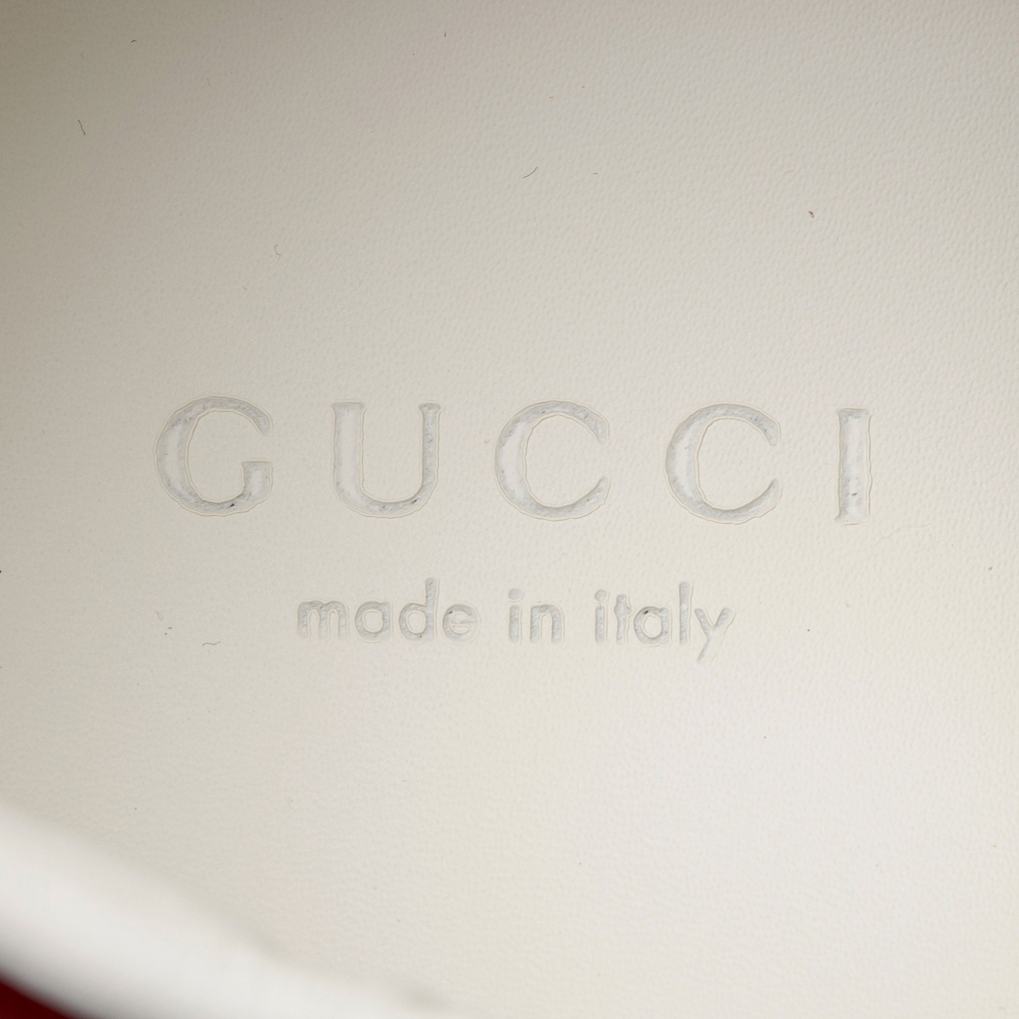 Gucci Perforated Leather Interlocking GG Ace Sneakers - Size 8.5 / 38.5 (SHF-IEm56f)
