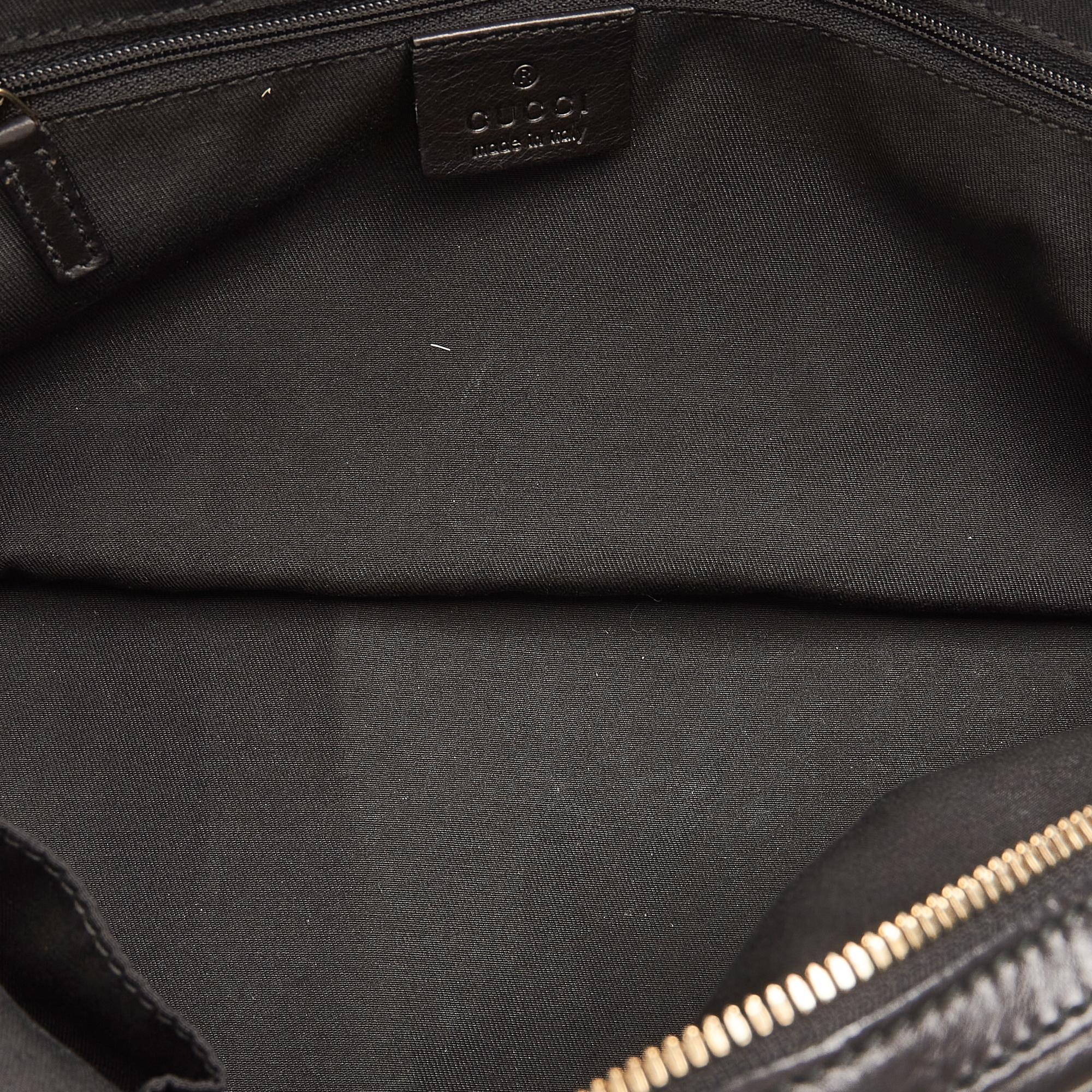 Gucci Princy Leather Shoulder Bag (SHG-25122)