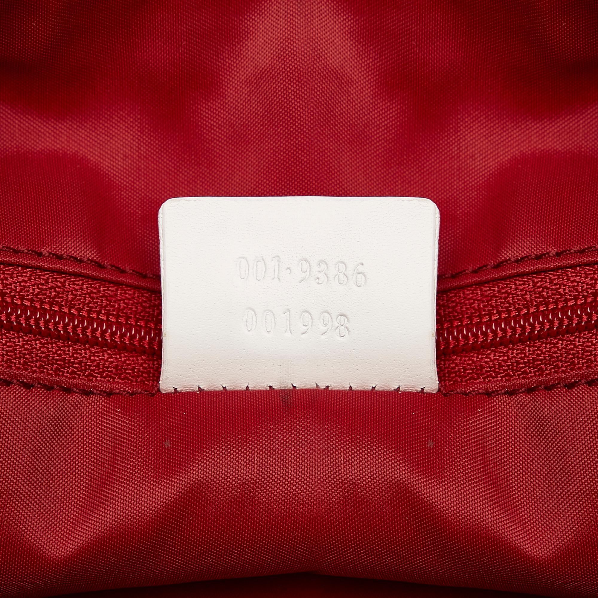 Gucci Printed Canvas Shoulder Bag (SHG-28626)
