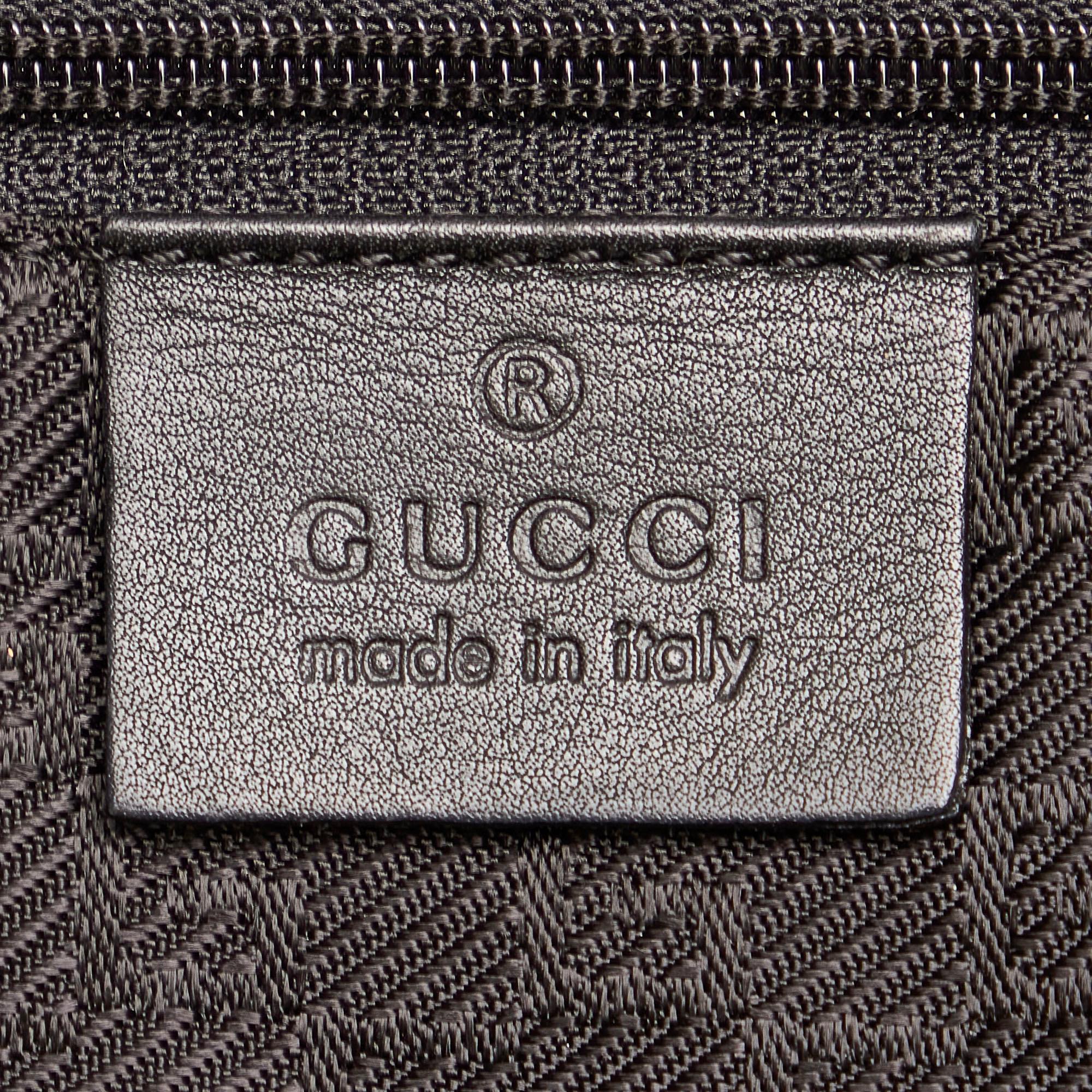 Gucci Quilted Leather Handbag (SHG-27357)