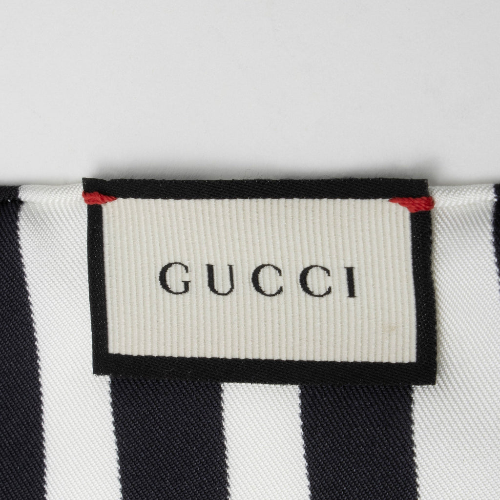 Gucci Silk Floral 90cm Scarf (SHF-GYvJPR)
